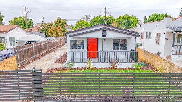 Los Angeles, California, 90003, United States, 3 Bedrooms Bedrooms, ,Residential,For Sale,1928715