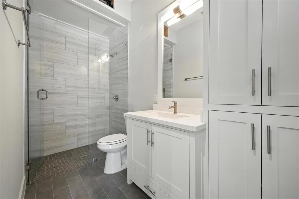 Dallas, Texas, 75204, United States, 3 Bedrooms Bedrooms, ,4 BathroomsBathrooms,Residential,For Sale,1905931