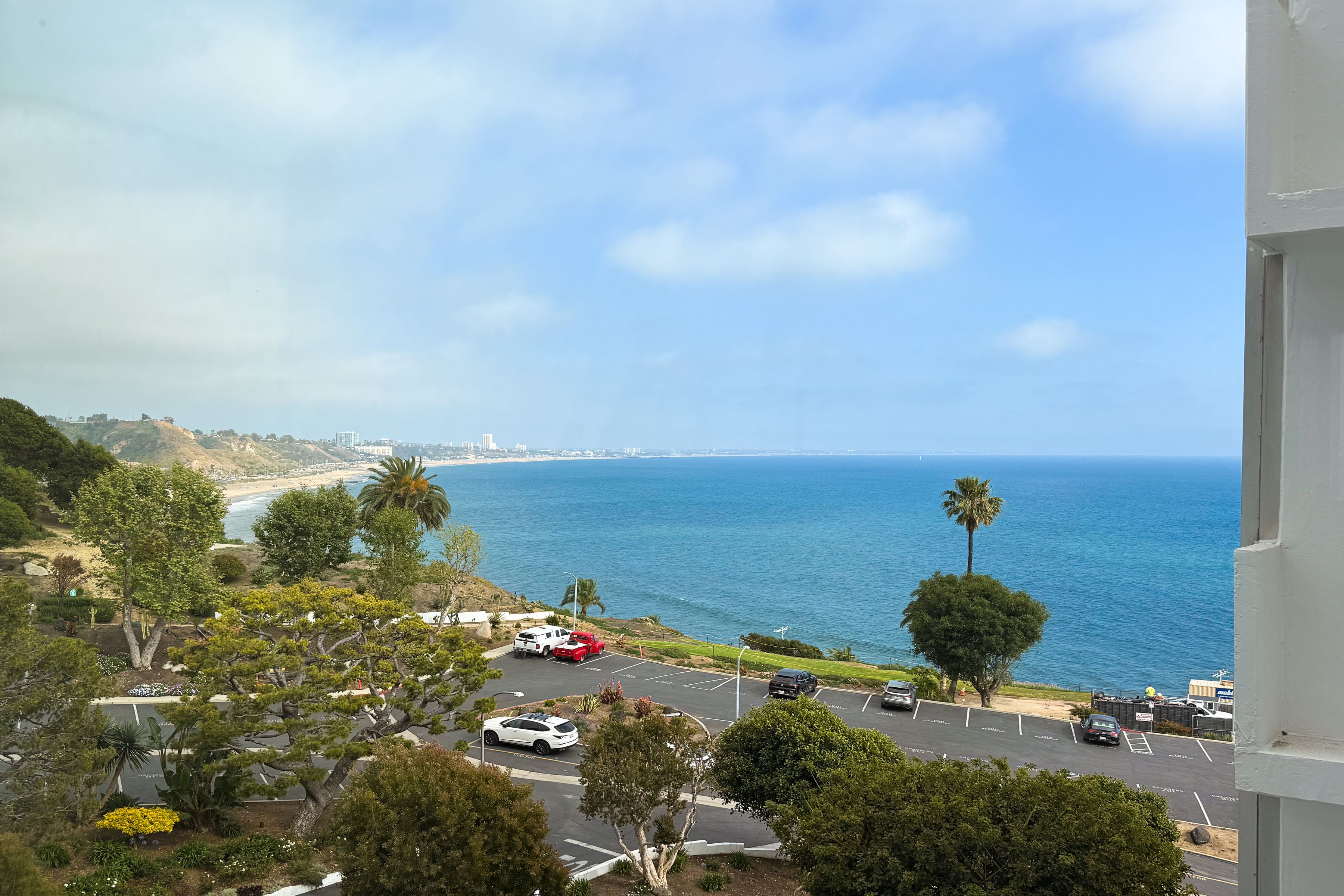  17352 W Sunset Blvd - 物件實景