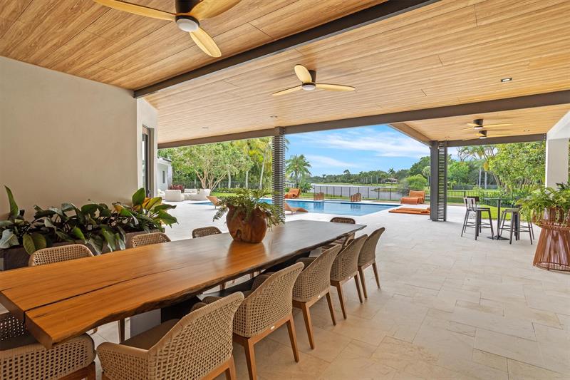 Weston, Florida, 33331, United States, 7 Bedrooms Bedrooms, ,9 BathroomsBathrooms,Residential,For Sale,1946951