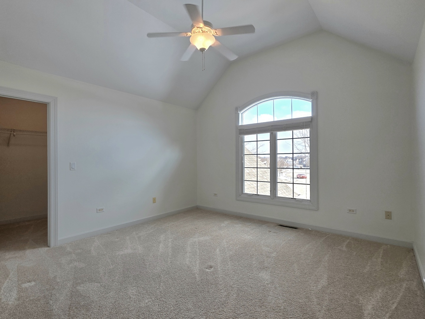 Mokena, Illinois, 60448, United States, 5 Bedrooms Bedrooms, ,4 BathroomsBathrooms,Residential,For Sale,2005641