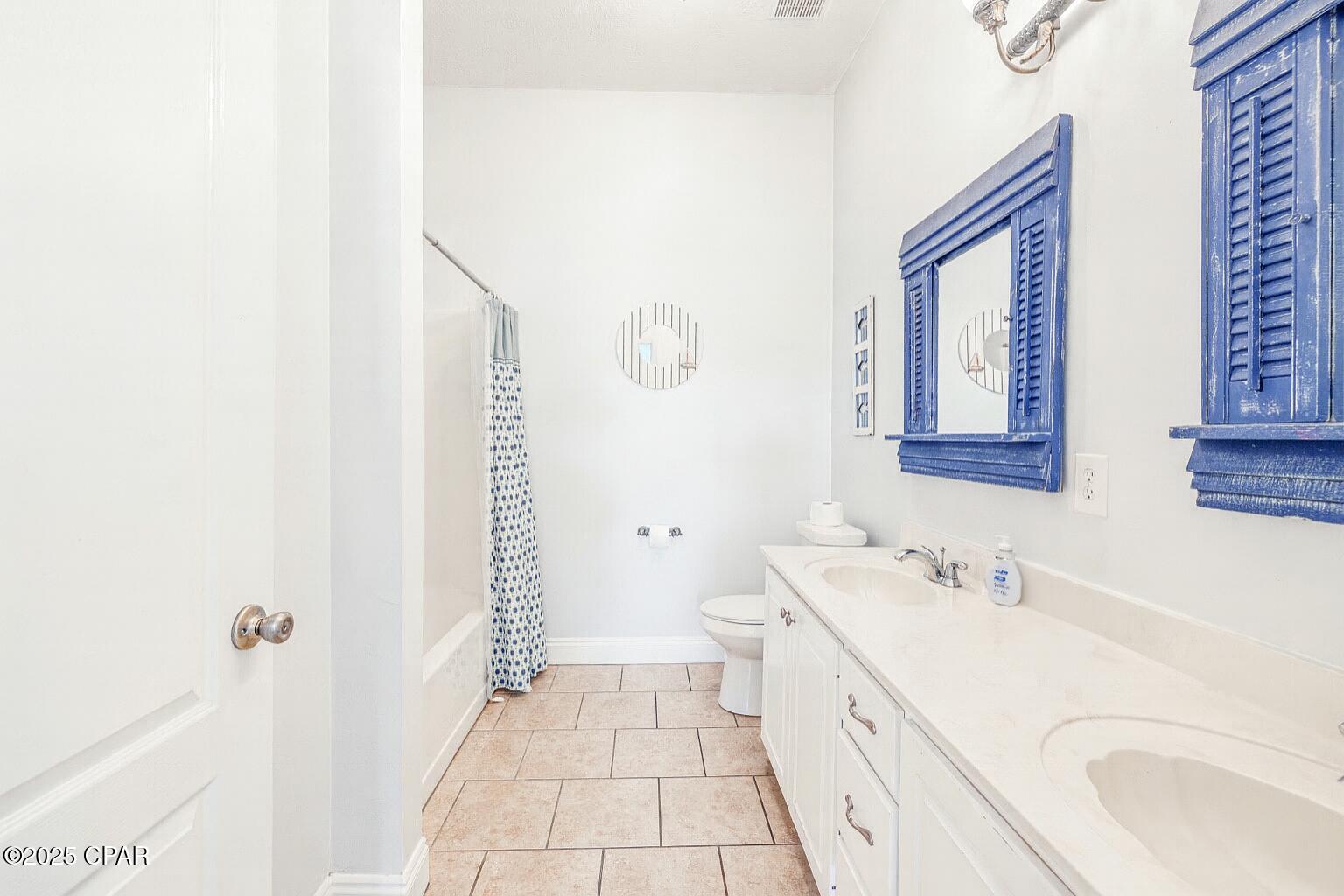 Panama City Beach, Florida, 32408, United States, 4 Bedrooms Bedrooms, ,5 BathroomsBathrooms,Residential,For Sale,1996442