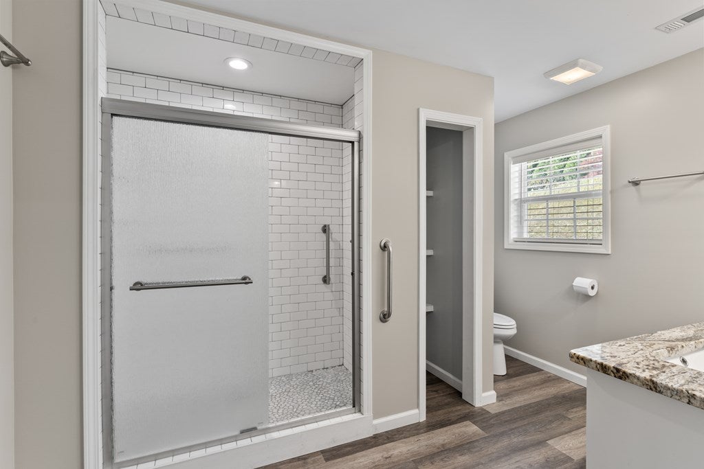 Blue Ridge, Georgia, 30513, United States, 3 Bedrooms Bedrooms, ,2 BathroomsBathrooms,Residential,For Sale,1987936