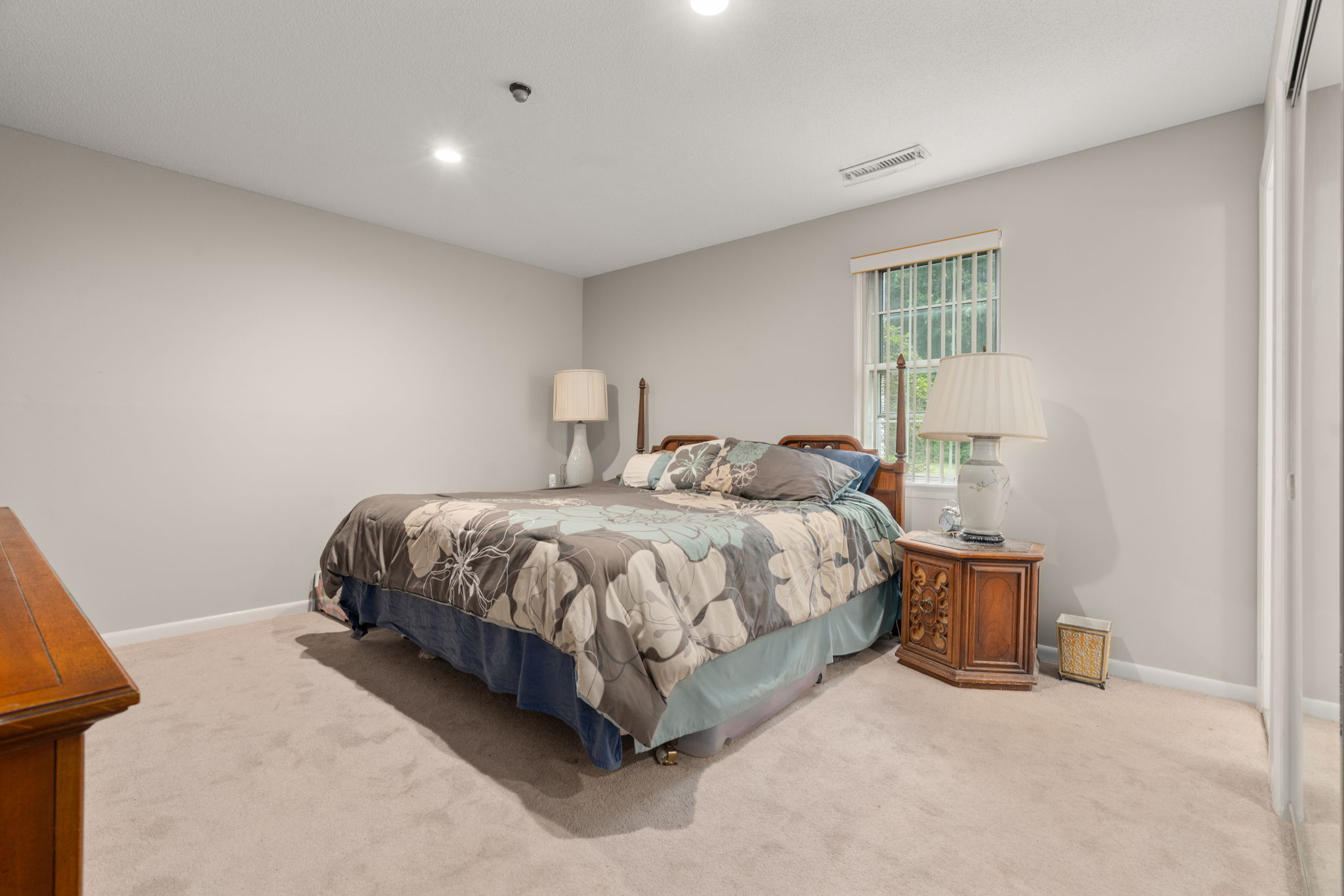  55 Brian Drive, Stoughton, MA, 02072 - 物件實景