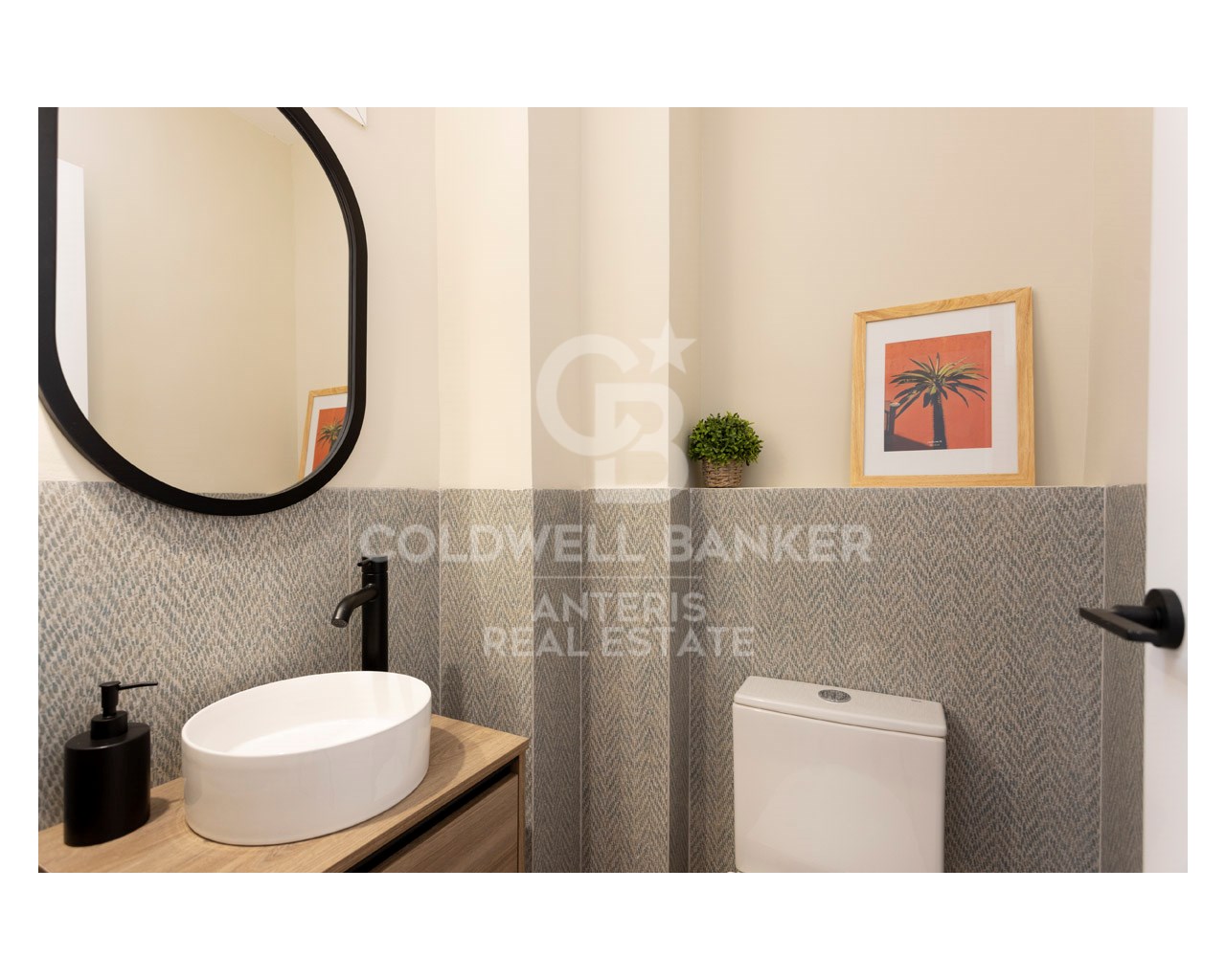 Barcelona, Barcelona, Gr?cia, Vila de Gr?cia Barce, Barcelona, Catalonia, ES, 3 Bedrooms Bedrooms, ,1 BathroomBathrooms,Residential,For Sale,Barcelona, Barcelona, Gr?cia, Vila de Gr?cia Barce,1583287