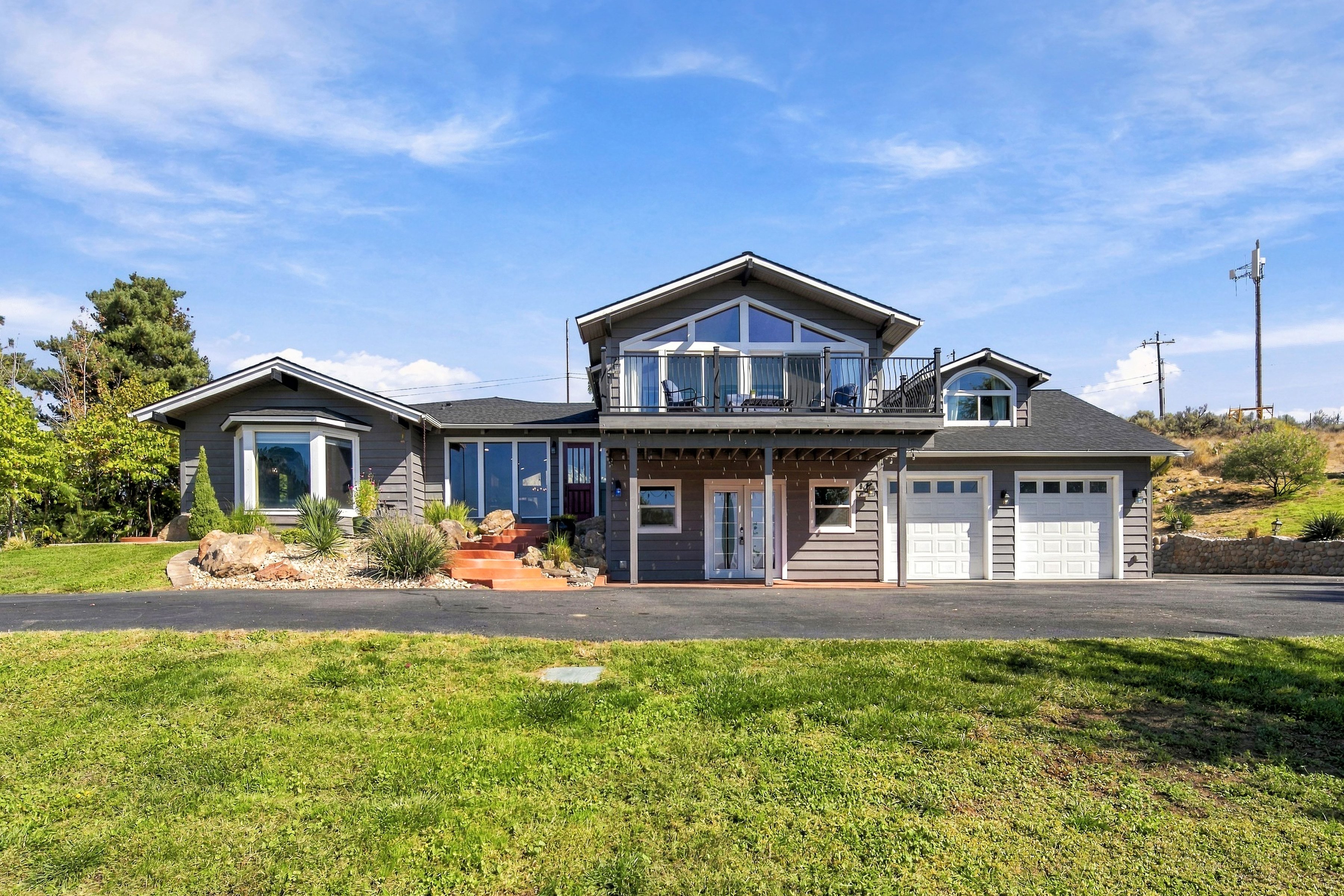  Architectural Foothills Retreat with Valley Views & Direct Trail Access - 物件實景