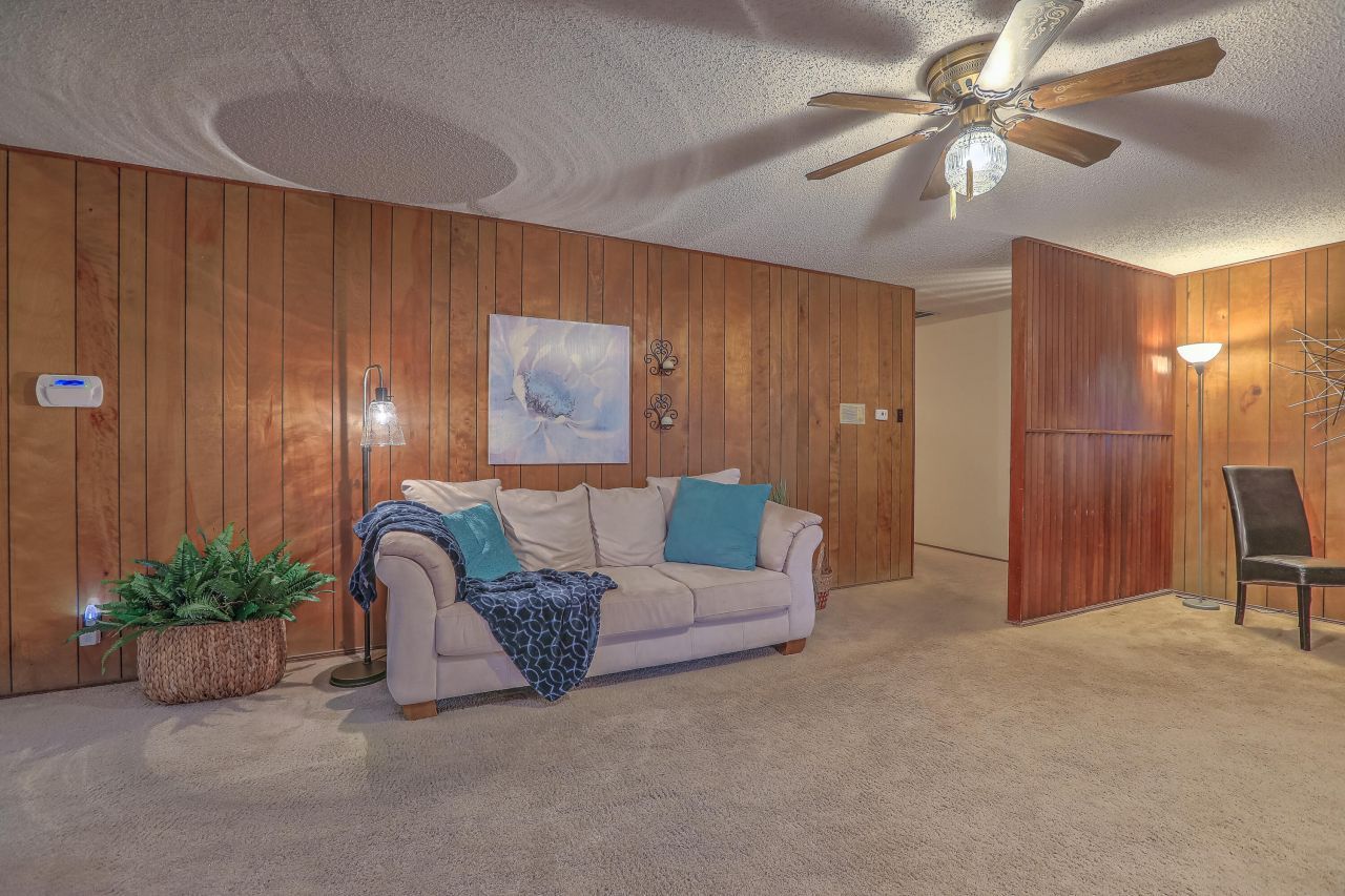 Albuquerque, New Mexico, 87109, United States, 4 Bedrooms Bedrooms, ,3 BathroomsBathrooms,Residential,For Sale,1940496