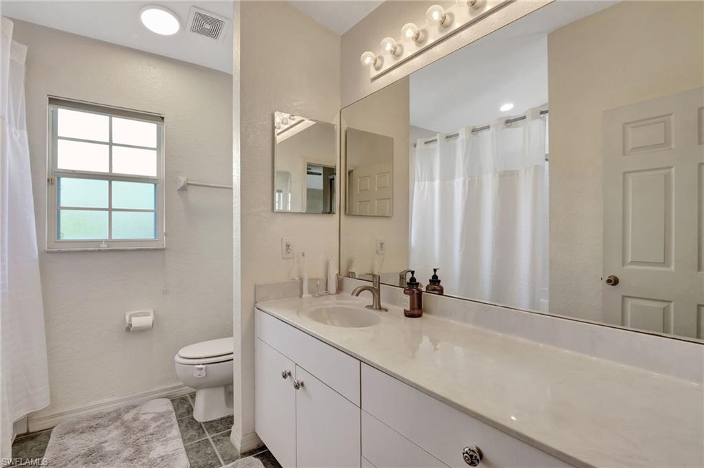 Naples, Florida, 34110, United States, 3 Bedrooms Bedrooms, ,2 BathroomsBathrooms,Residential,For Sale,1958248
