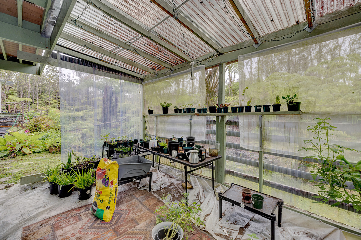 Volcano, Hawaii, 96785, United States, 2 Bedrooms Bedrooms, ,1 BathroomBathrooms,Residential,For Sale,1978172