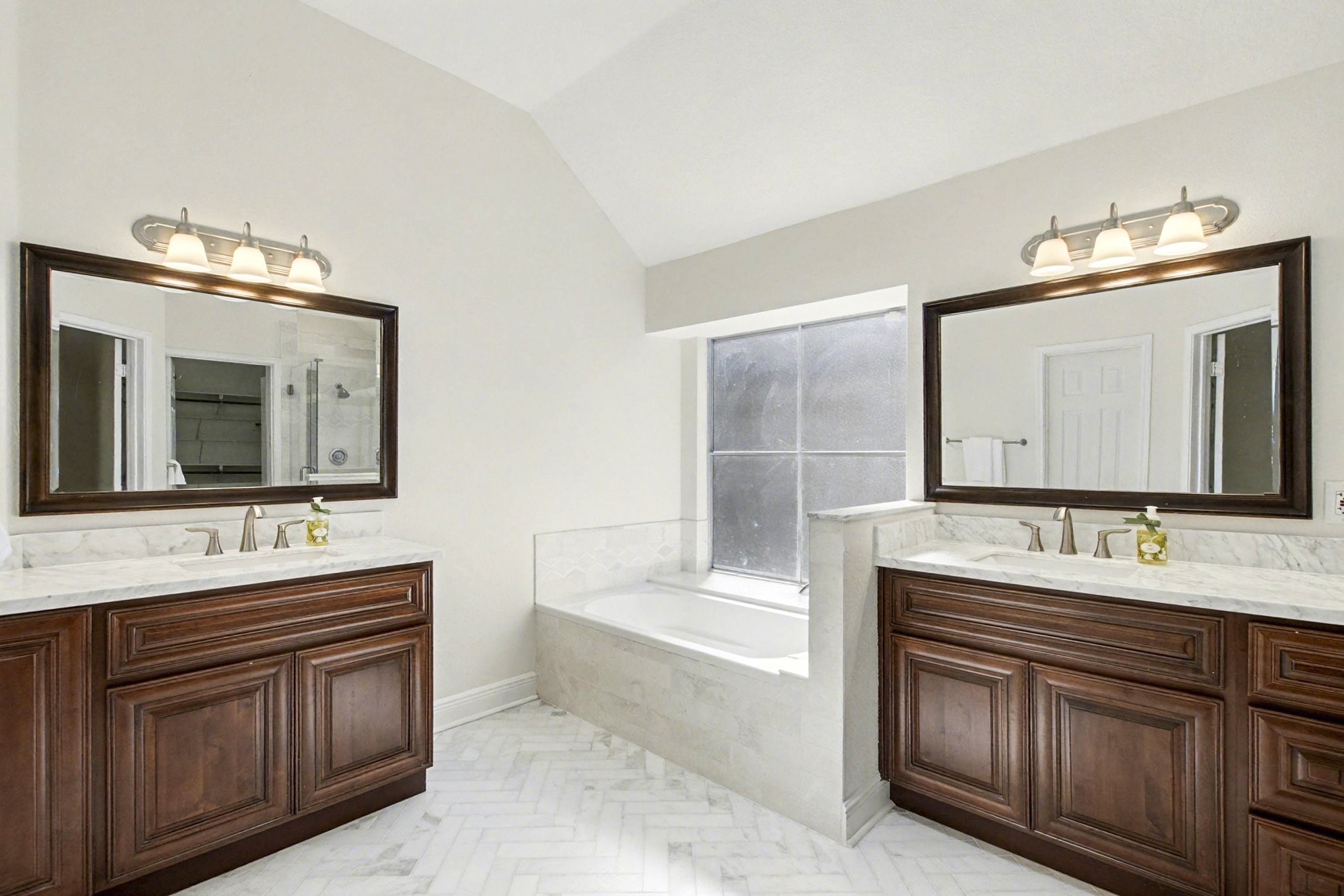 Houston, Texas, 77094, United States, 3 Bedrooms Bedrooms, ,2 BathroomsBathrooms,Residential,For Sale,1993384