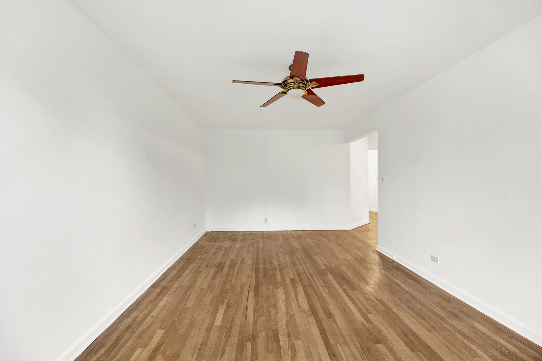 Brooklyn, New York, 11218, United States, 2 Bedrooms Bedrooms, ,1 BathroomBathrooms,Residential,For Sale,1836428