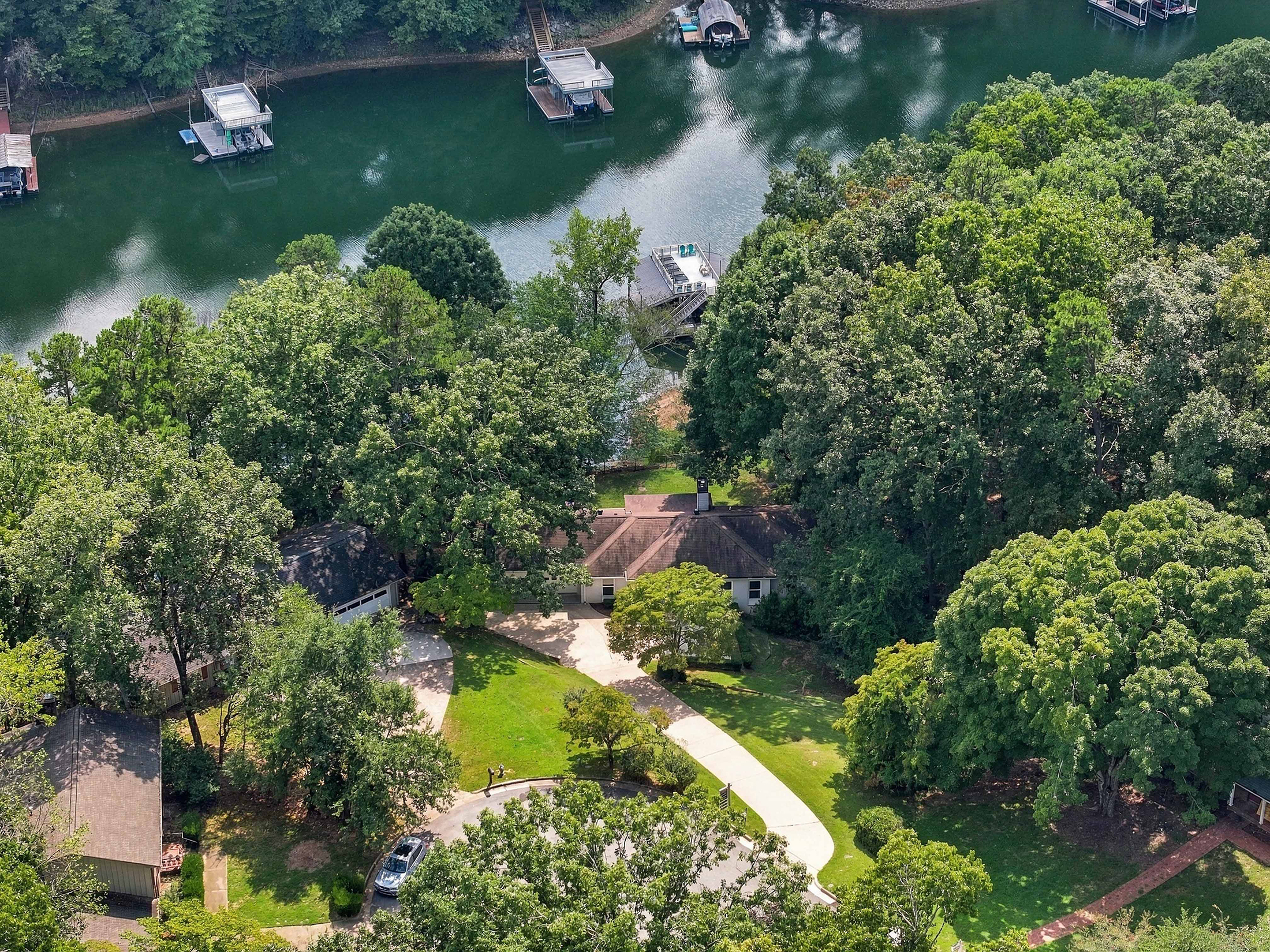  Your Dream Lake House: Renovated, Waterfront and Fully Furnished - 物件實景