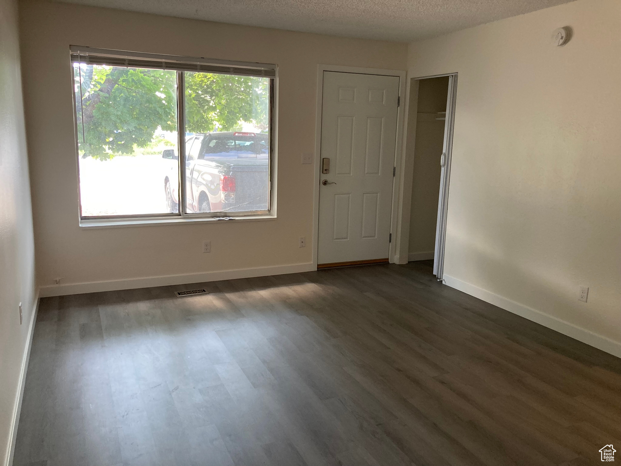 2963 S 3200 W, West Valley City, Utah, 84119, United States, 6 Bedrooms Bedrooms, ,Residential,For Sale,2963 S 3200 W,1617630