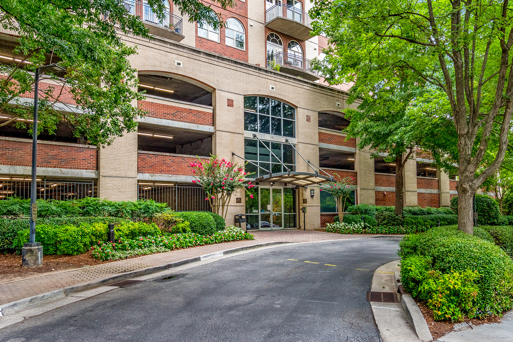  Stylish Buckhead Living at the Highly Sought-After Mathieson Exchange Lofts - 物件實景