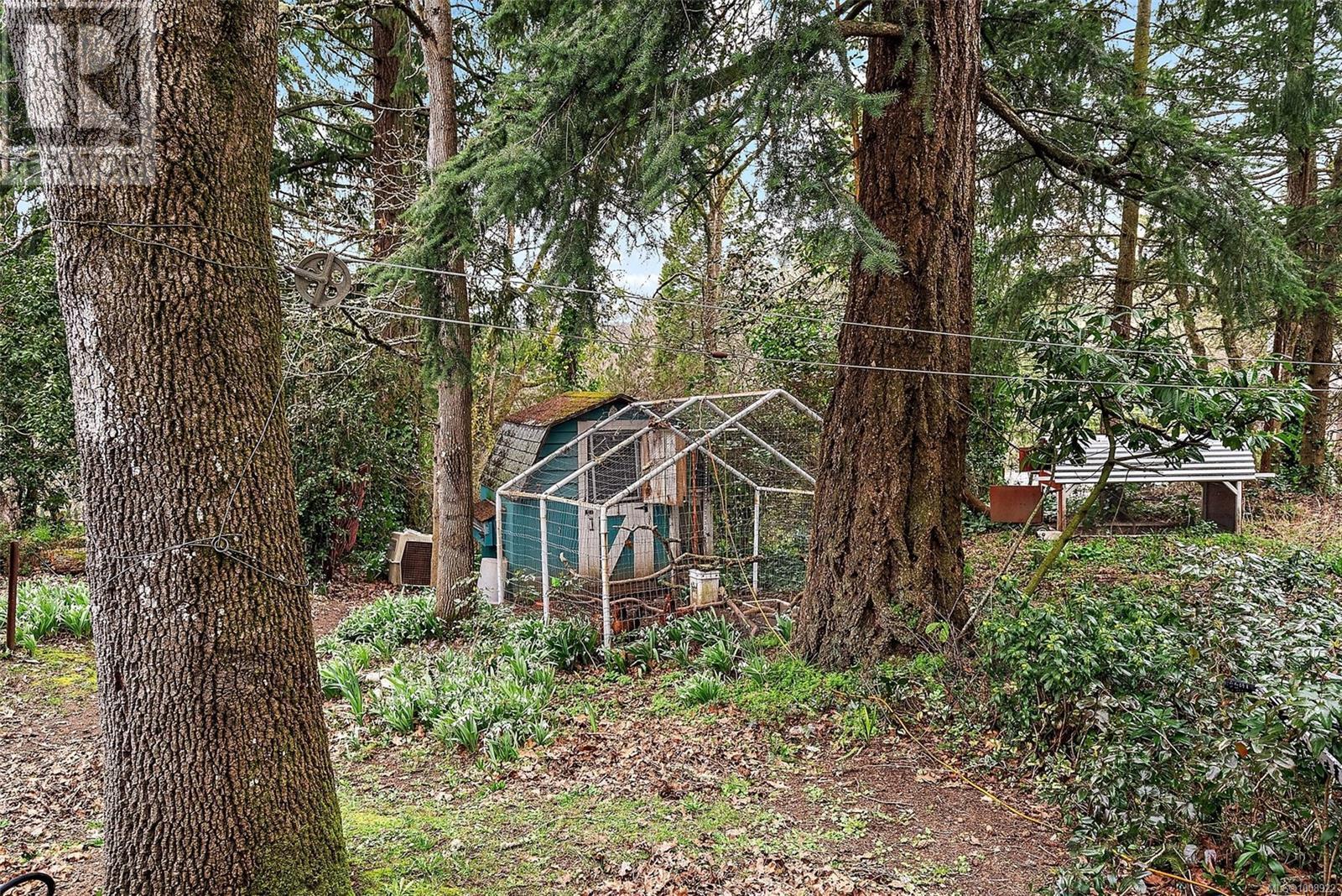 SAANICH, British Columbia, V8Z 3G7, CA, 3 Bedrooms Bedrooms, ,2 BathroomsBathrooms,Residential,For Sale,1949022