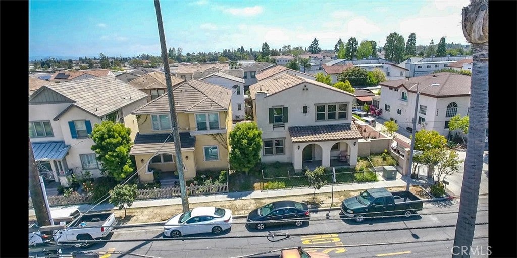 Santa Ana, California, 92703, United States, 4 Bedrooms Bedrooms, ,3 BathroomsBathrooms,Residential,For Sale,1793087