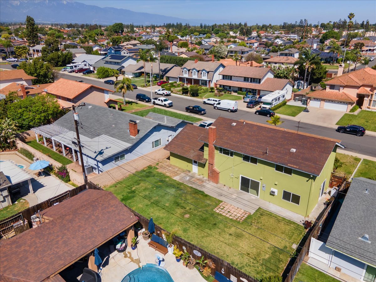 Chino, California, 91710, United States, 5 Bedrooms Bedrooms, ,3 BathroomsBathrooms,Residential,For Sale,1943036