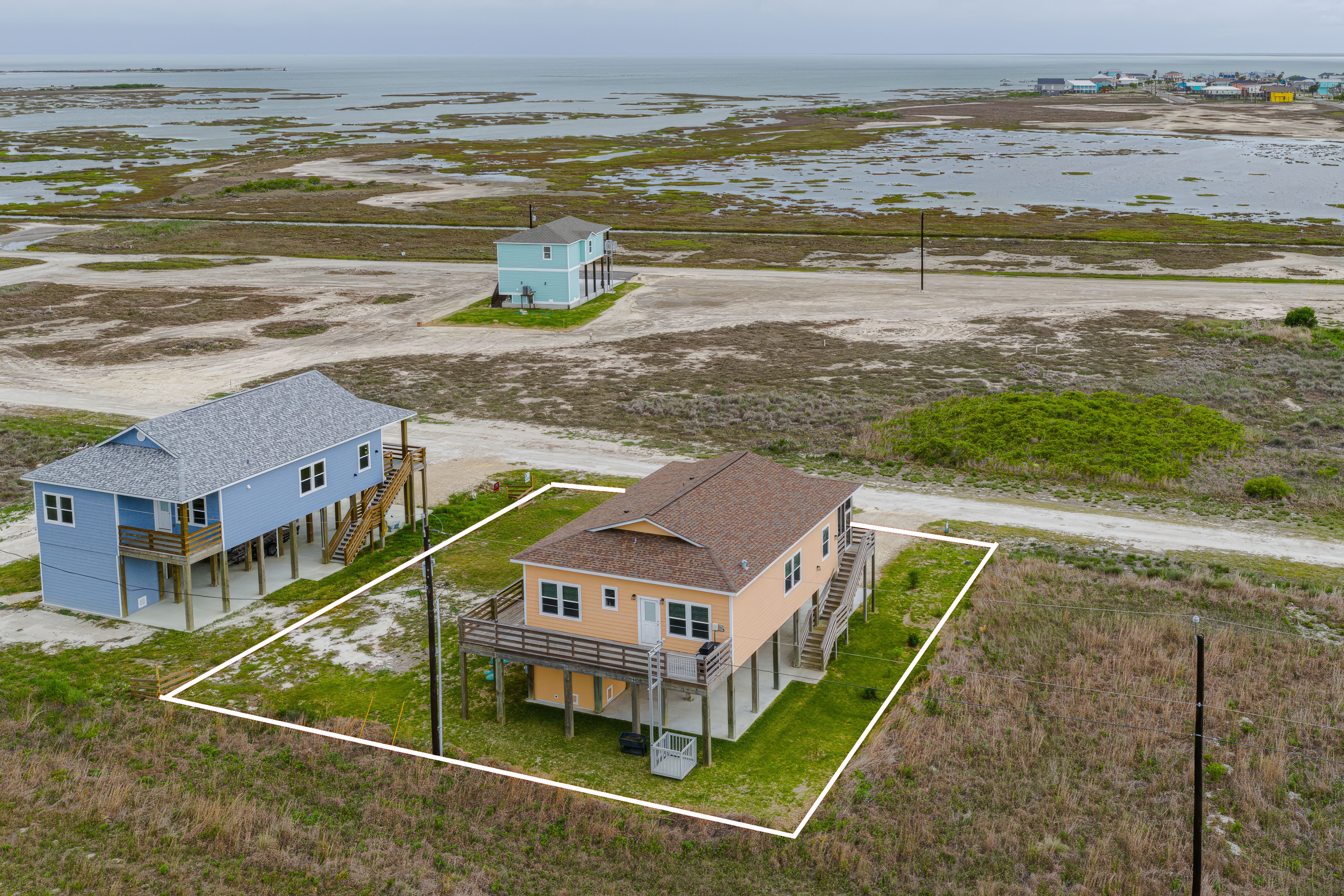  Coastal Living with Bay Views - 物件實景