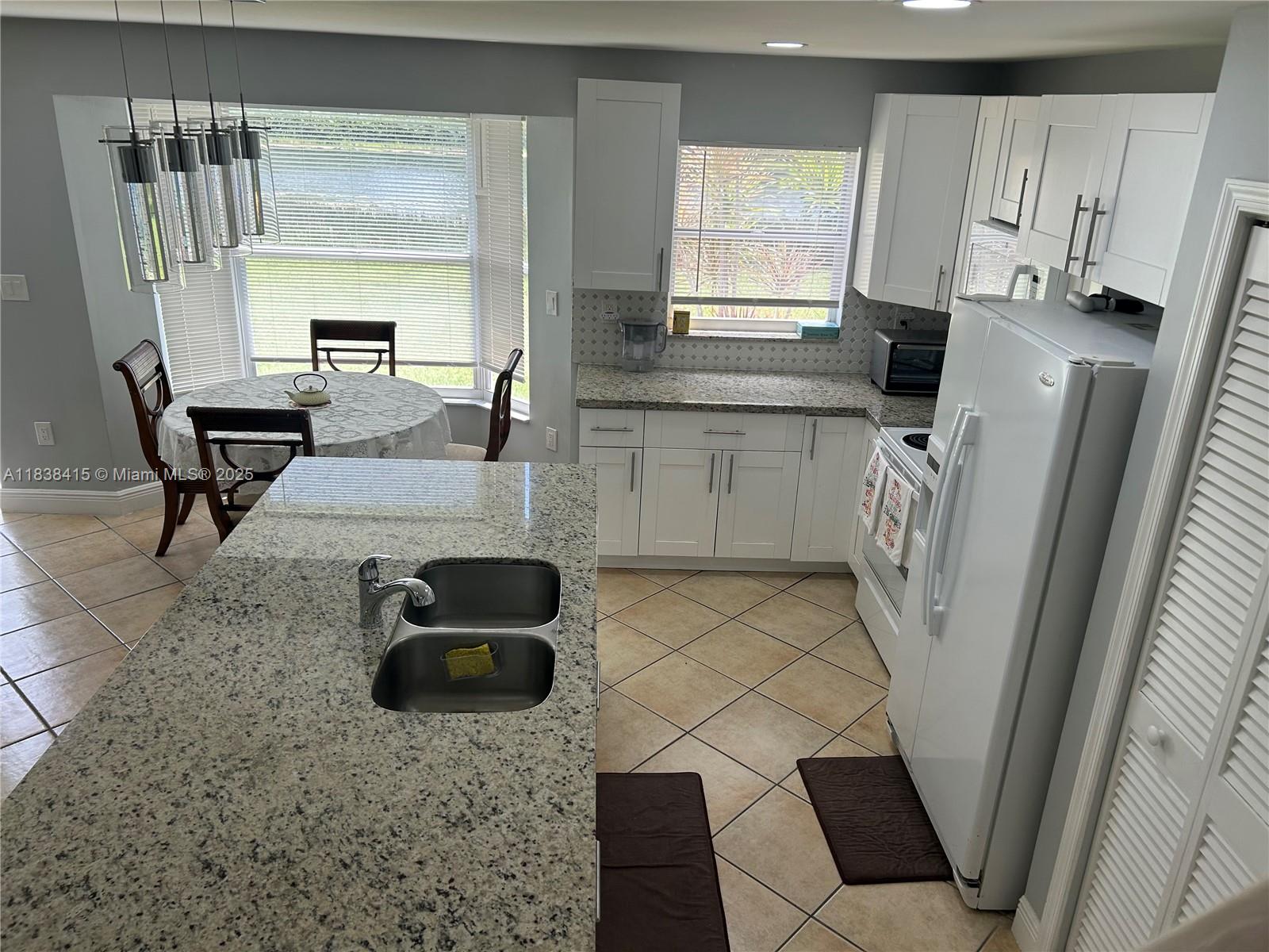Pembroke Pines, Florida, 33029, United States, 4 Bedrooms Bedrooms, ,3 BathroomsBathrooms,Residential,For Sale,1890530