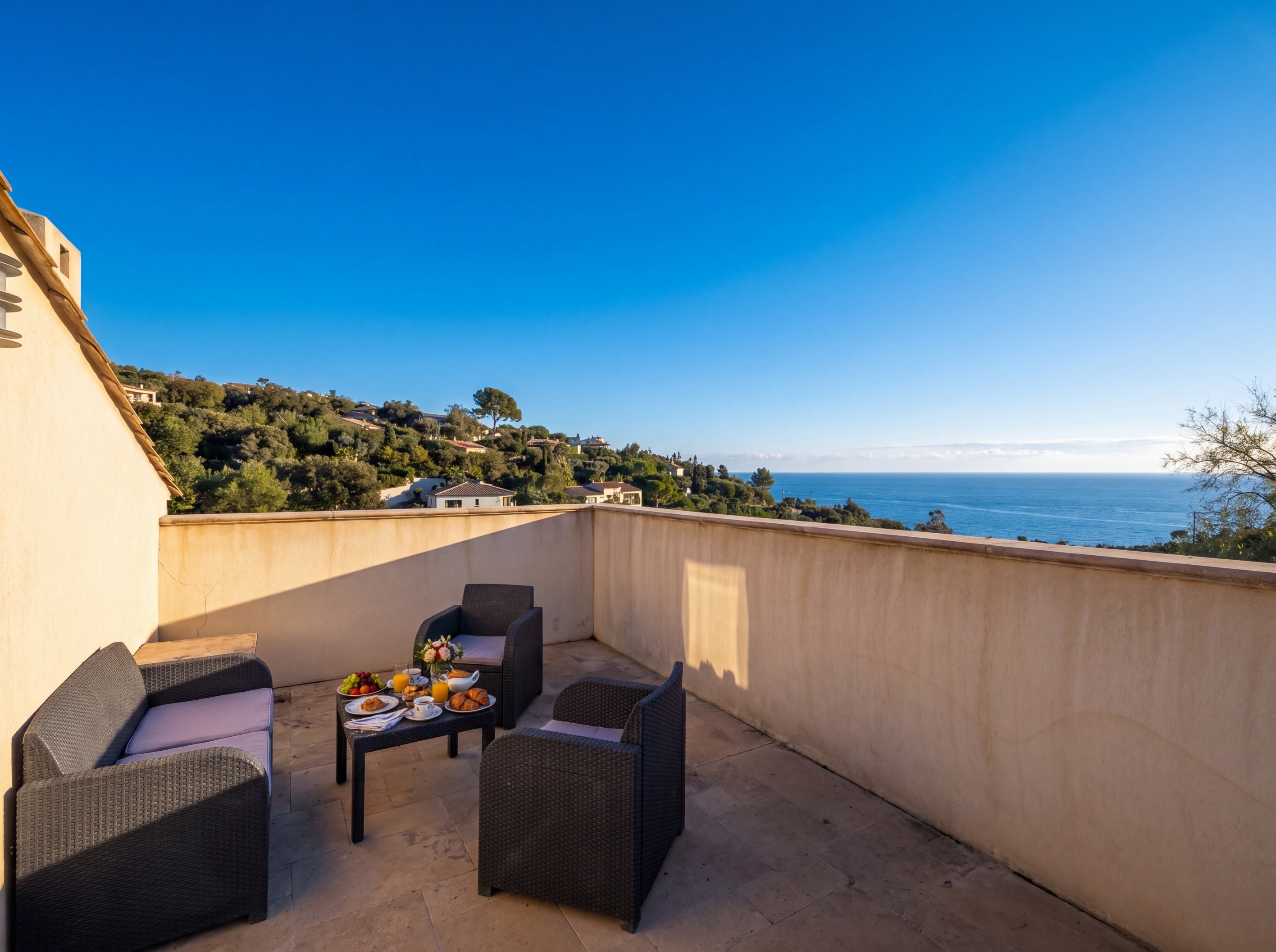  Les Issambres sea view villa with pool, 5 bedrooms and guest apartment near bea… - 物件實景