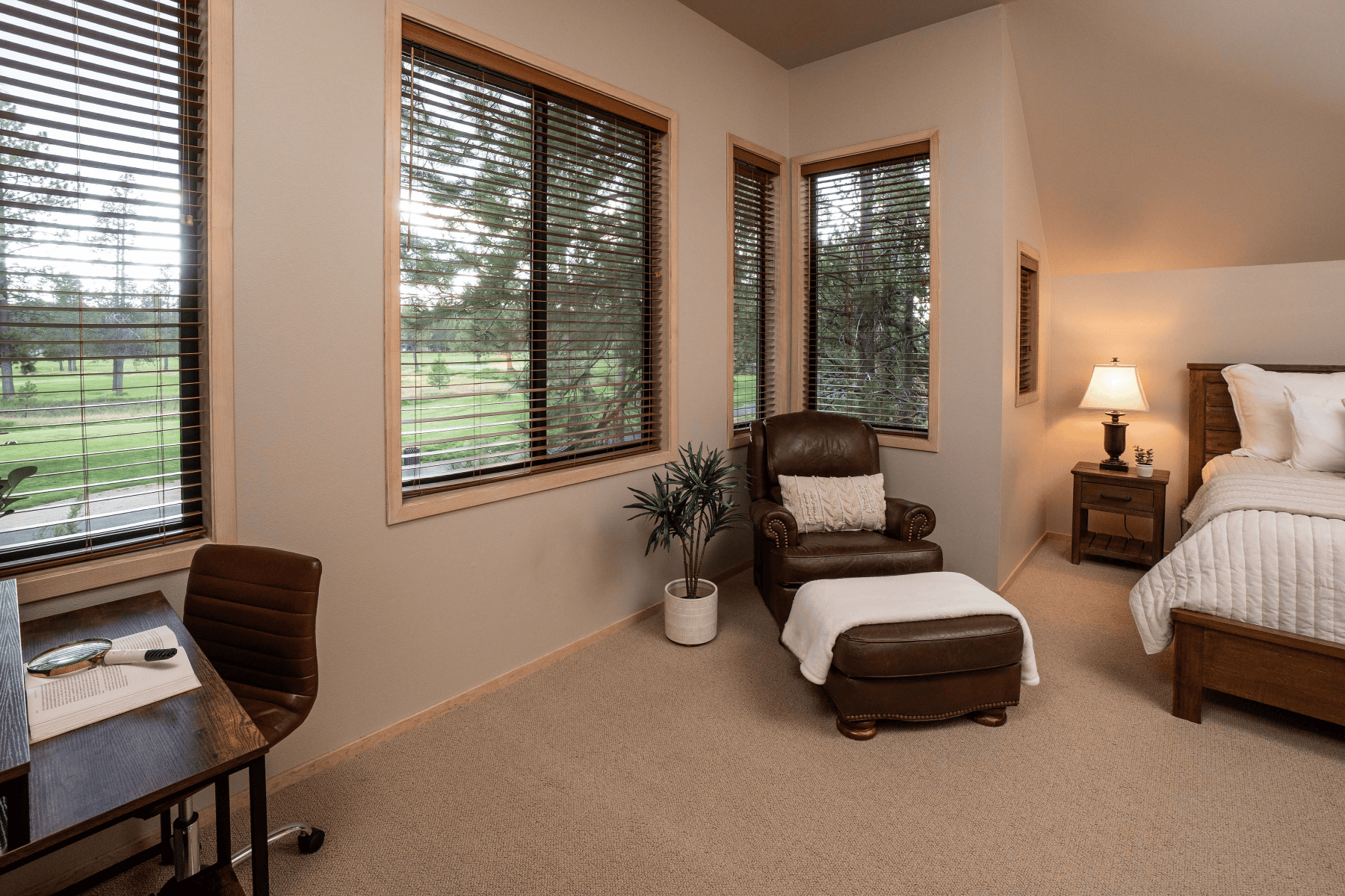  57925 Silver Fir Circle #10 Sunriver, OR 97707 - 物件實景