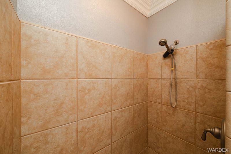 Kingman, Arizona, 86401, United States, 3 Bedrooms Bedrooms, ,2 BathroomsBathrooms,Residential,For Sale,1980873