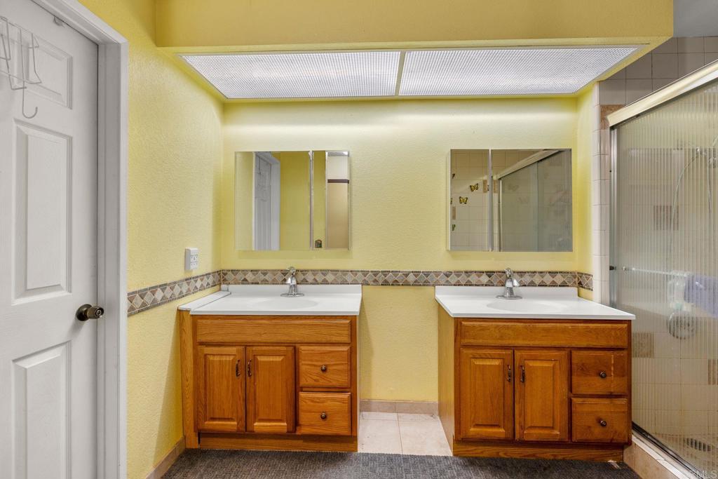 Oceanside, California, 92057, United States, 2 Bedrooms Bedrooms, ,2 BathroomsBathrooms,Residential,For Sale,1850265
