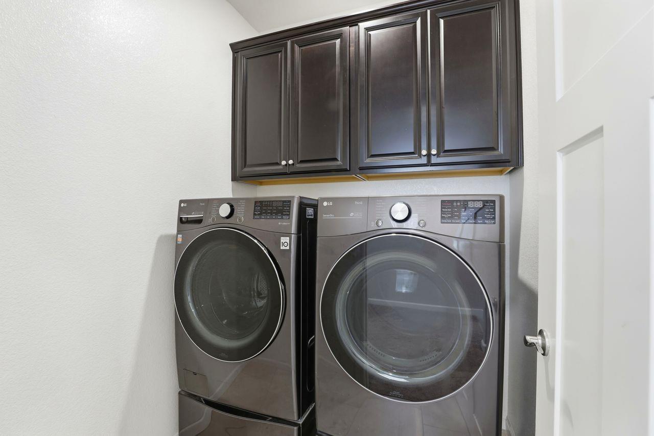 Roseville, California, 95747, United States, 3 Bedrooms Bedrooms, ,3 BathroomsBathrooms,Residential,For Sale,1993013