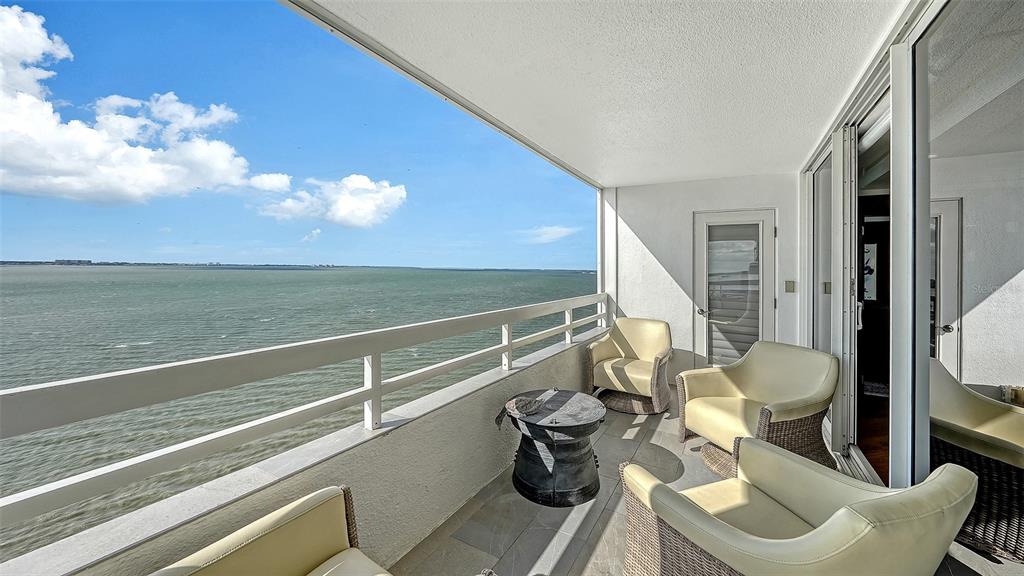 Sarasota, Florida, 34236, United States, 3 Bedrooms Bedrooms, ,3 BathroomsBathrooms,Residential,For Sale,1992113