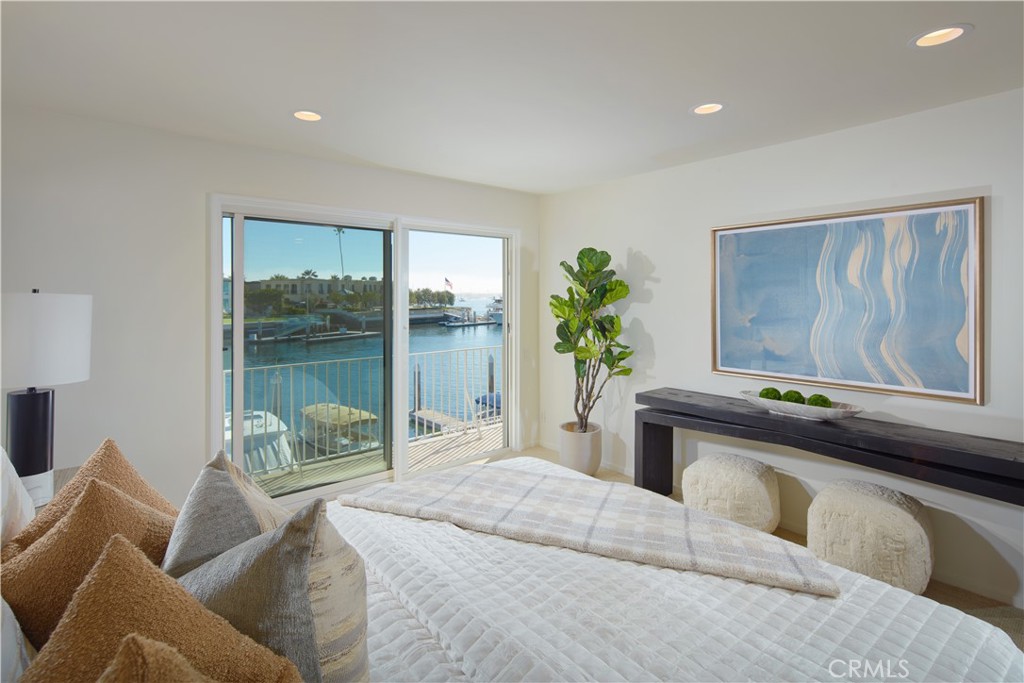 Newport Beach, California, 92660, United States, 8 Bedrooms Bedrooms, ,2 BathroomsBathrooms,Residential,For Sale,1877447