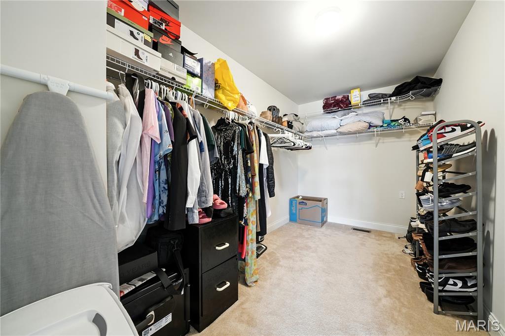 Lake St Louis, Missouri, 63367, United States, 4 Bedrooms Bedrooms, ,3 BathroomsBathrooms,Residential,For Sale,1901127