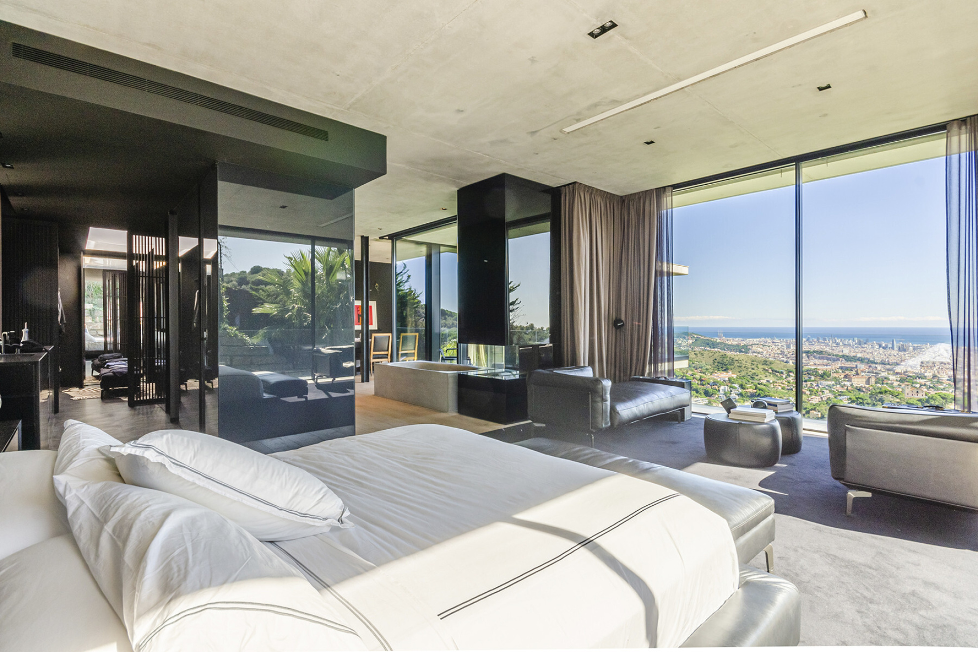  Hollywood? mansion with Barcelona at its feet - 物件實景