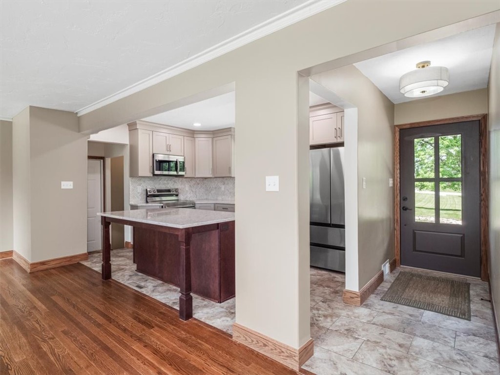 Center Twp, Pennsylvania, 15061, United States, 3 Bedrooms Bedrooms, ,3 BathroomsBathrooms,Residential,For Sale,1883463