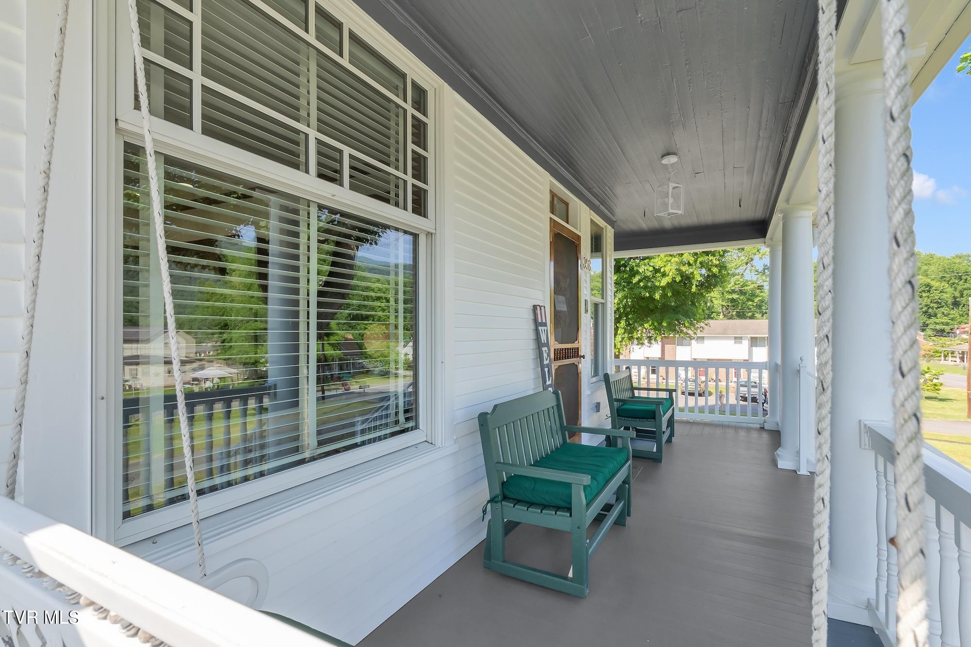 Big Stone Gap, Virginia, 24219, United States, 4 Bedrooms Bedrooms, ,3 BathroomsBathrooms,Residential,For Sale,1984528