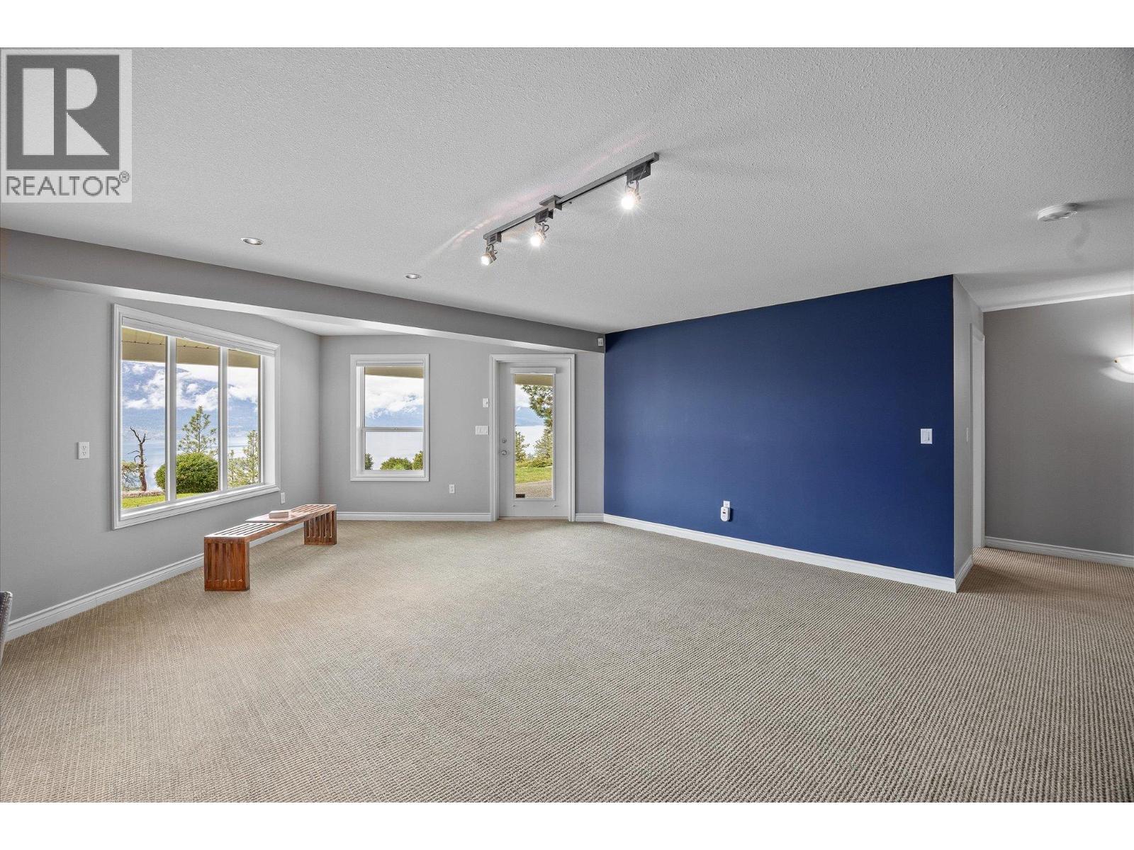 LAKE COUNTRY, British Columbia, V4V 2K7, CA, 4 Bedrooms Bedrooms, ,4 BathroomsBathrooms,Residential,For Sale,1960852