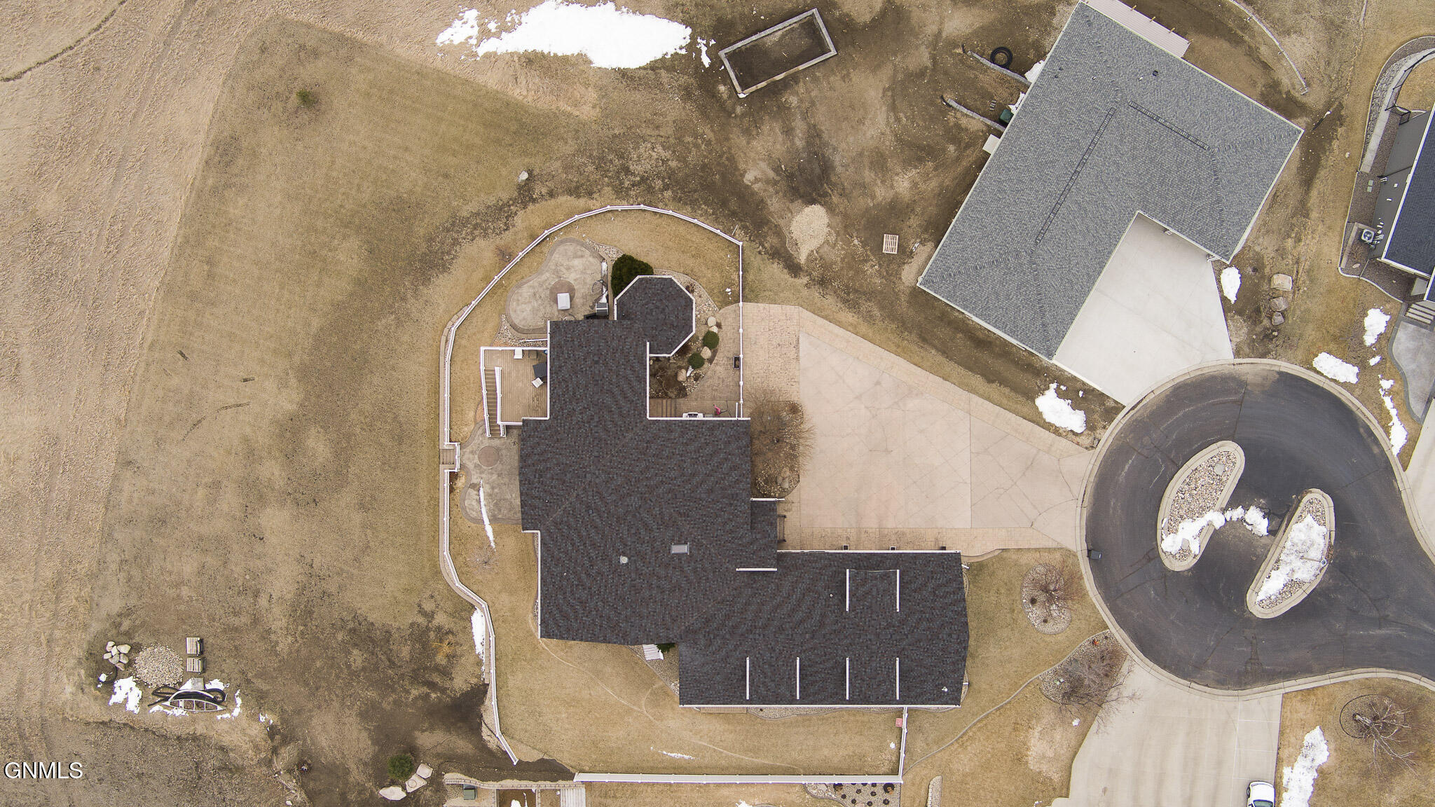 Bismarck, North Dakota, 58501, United States, 4 Bedrooms Bedrooms, ,4 BathroomsBathrooms,Residential,For Sale,2038873