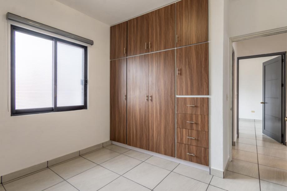 San Miguel de Allende, Guanajuato, 37766, Mexico, 5 Bedrooms Bedrooms, ,3 BathroomsBathrooms,Residential,For Sale,1917919