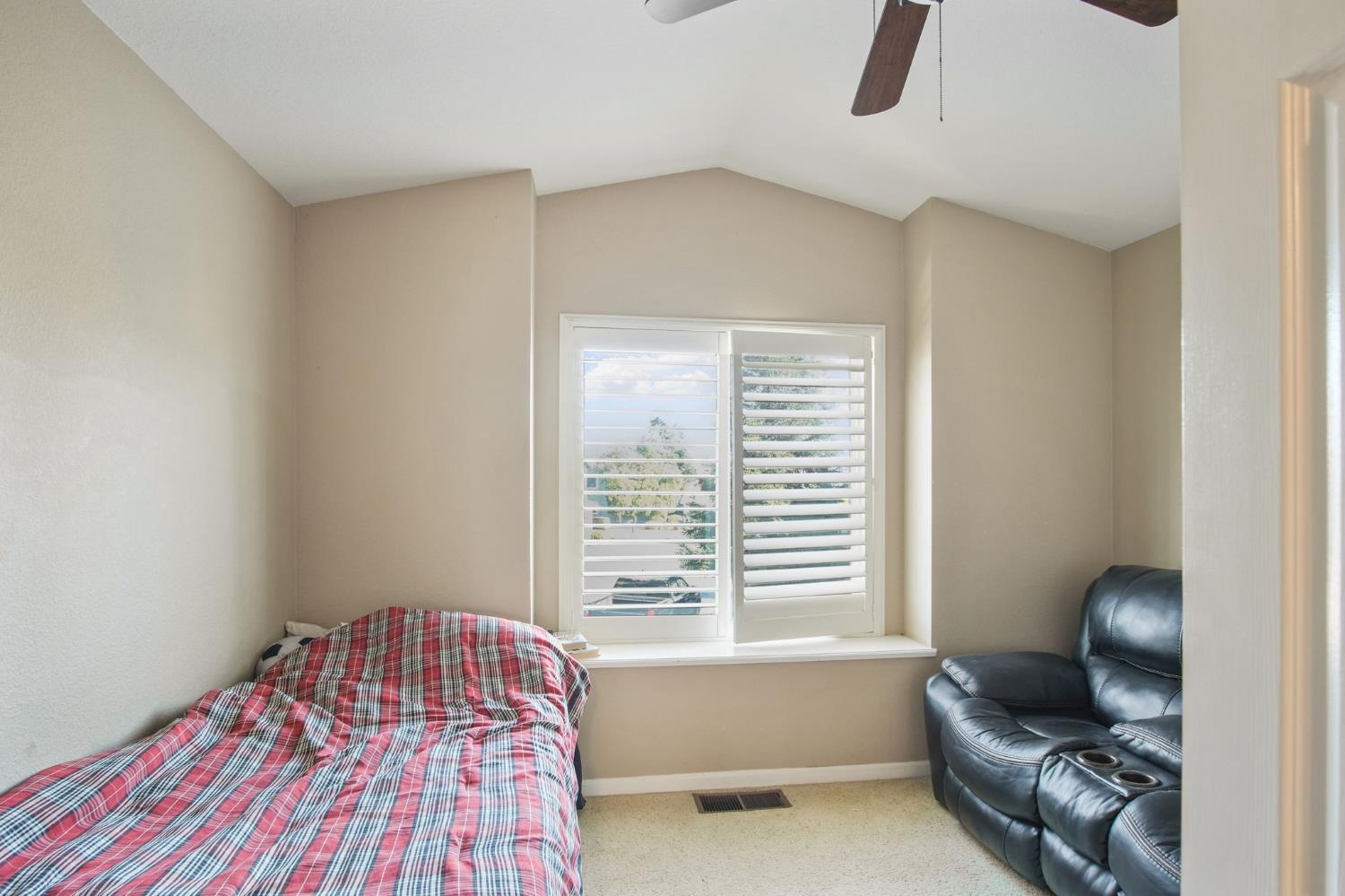 Turlock, California, 95382, United States, 3 Bedrooms Bedrooms, ,3 BathroomsBathrooms,Residential,For Sale,1981693