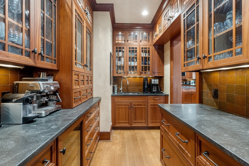 Weston, Massachusetts, 02493, United States, 6 Bedrooms Bedrooms, ,11 BathroomsBathrooms,Residential,For Sale,1938704