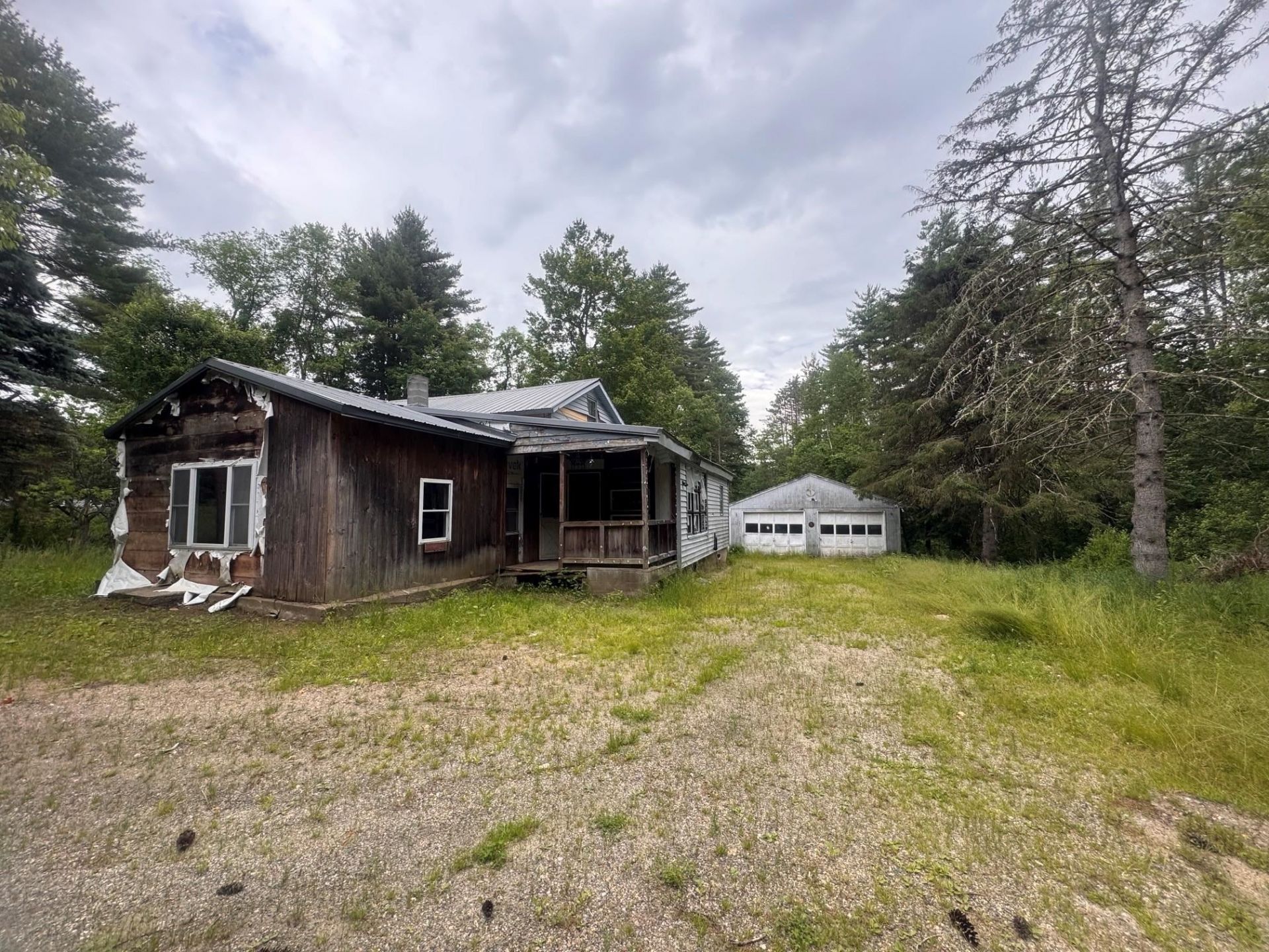 Ashuelot St, Winchester, NH 03470