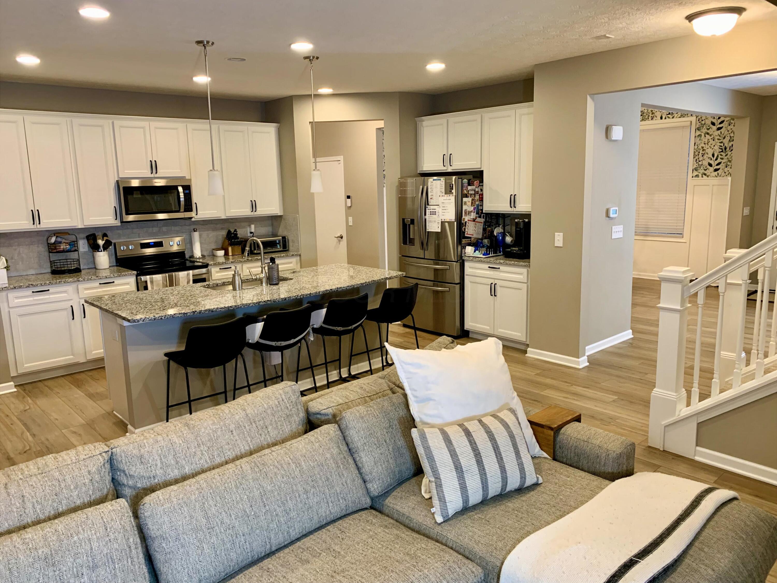 Pickerington, Ohio, 43147, United States, 4 Bedrooms Bedrooms, ,3 BathroomsBathrooms,Residential,For Sale,1958196