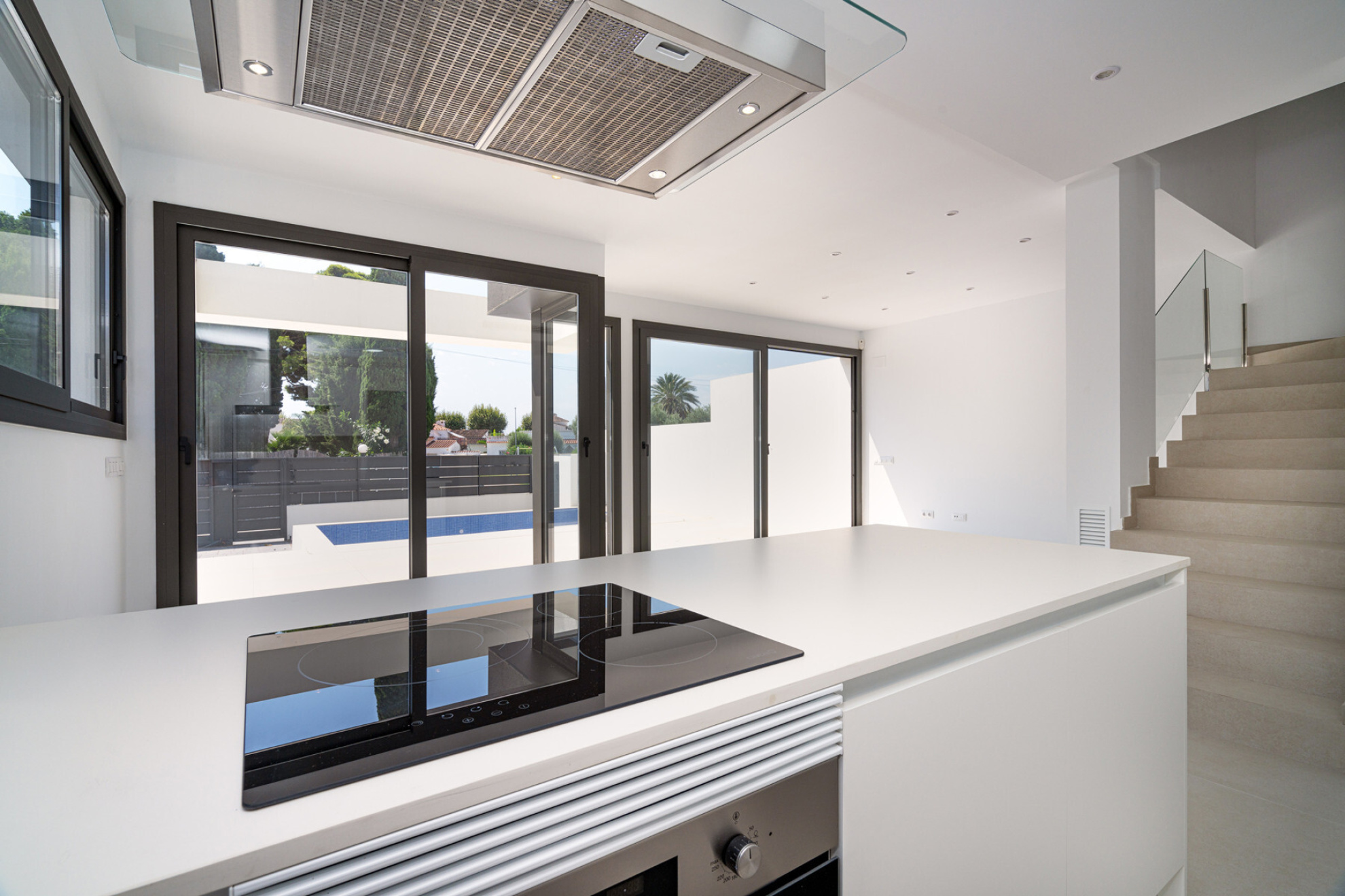  Newly built house in a privileged residential area near the beach. - 物件實景