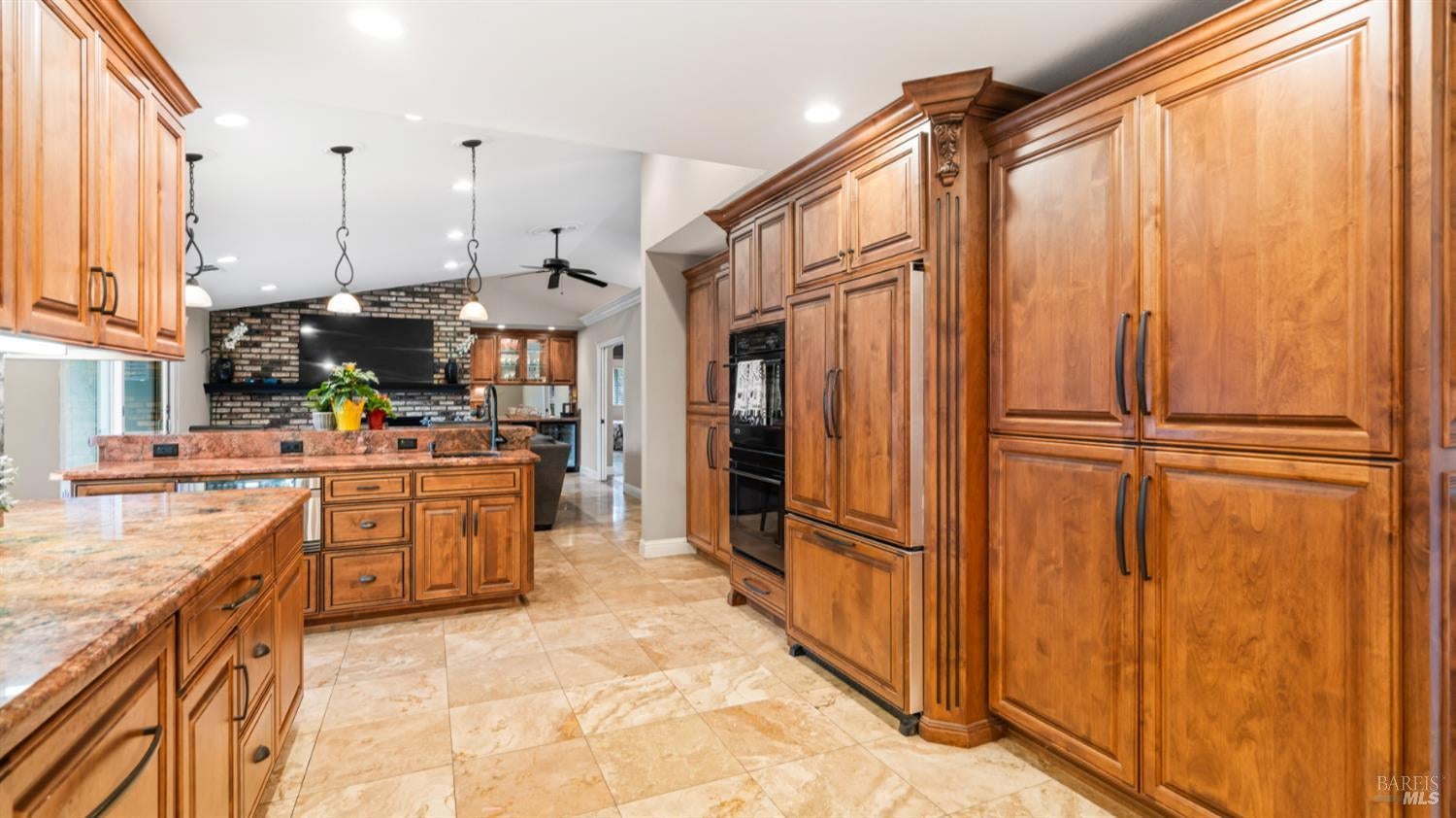 Vacaville, California, 95688, United States, 4 Bedrooms Bedrooms, ,2 BathroomsBathrooms,Residential,For Sale,1857826