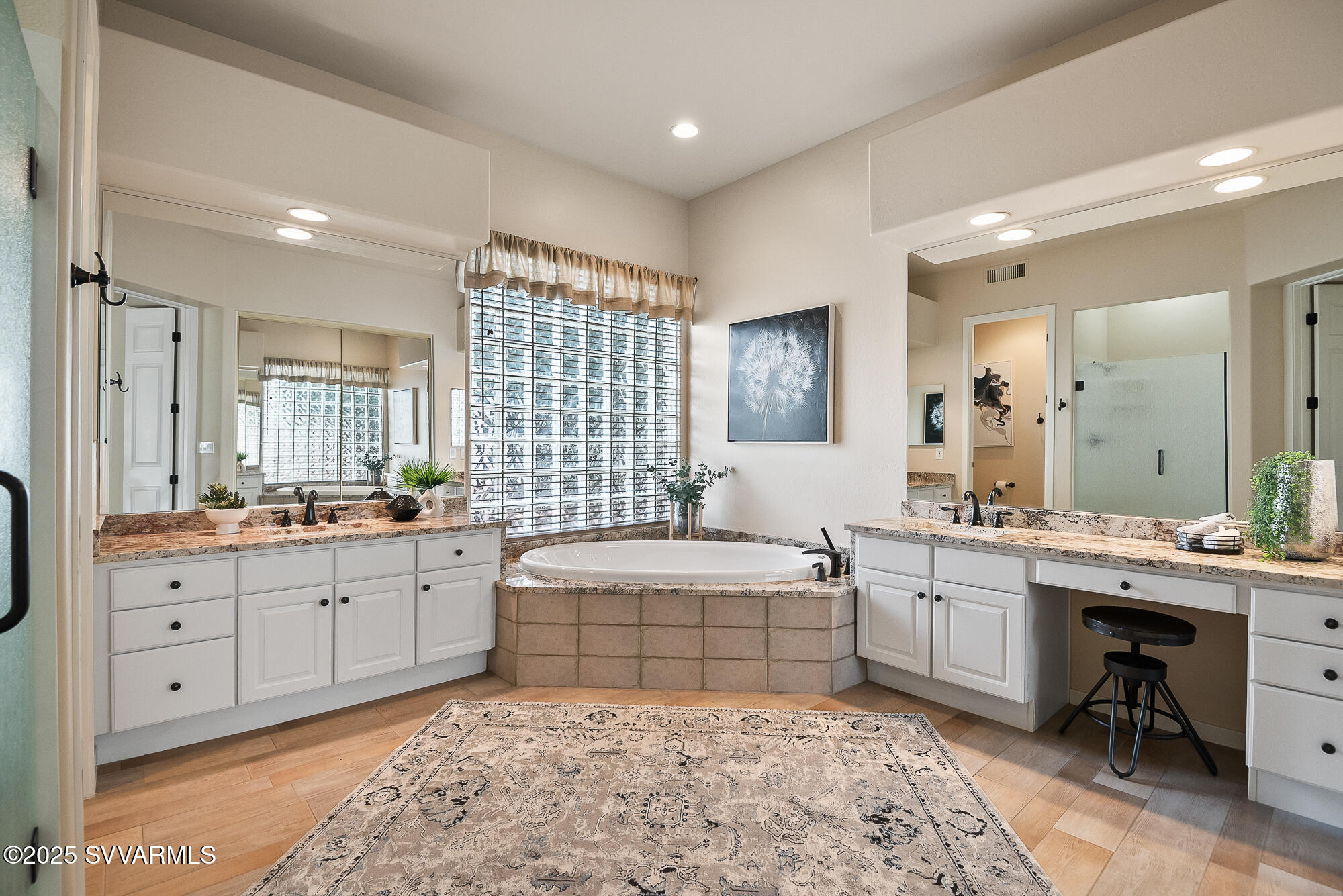 Sedona, Arizona, 86351, United States, 2 Bedrooms Bedrooms, ,2 BathroomsBathrooms,Residential,For Sale,1883707