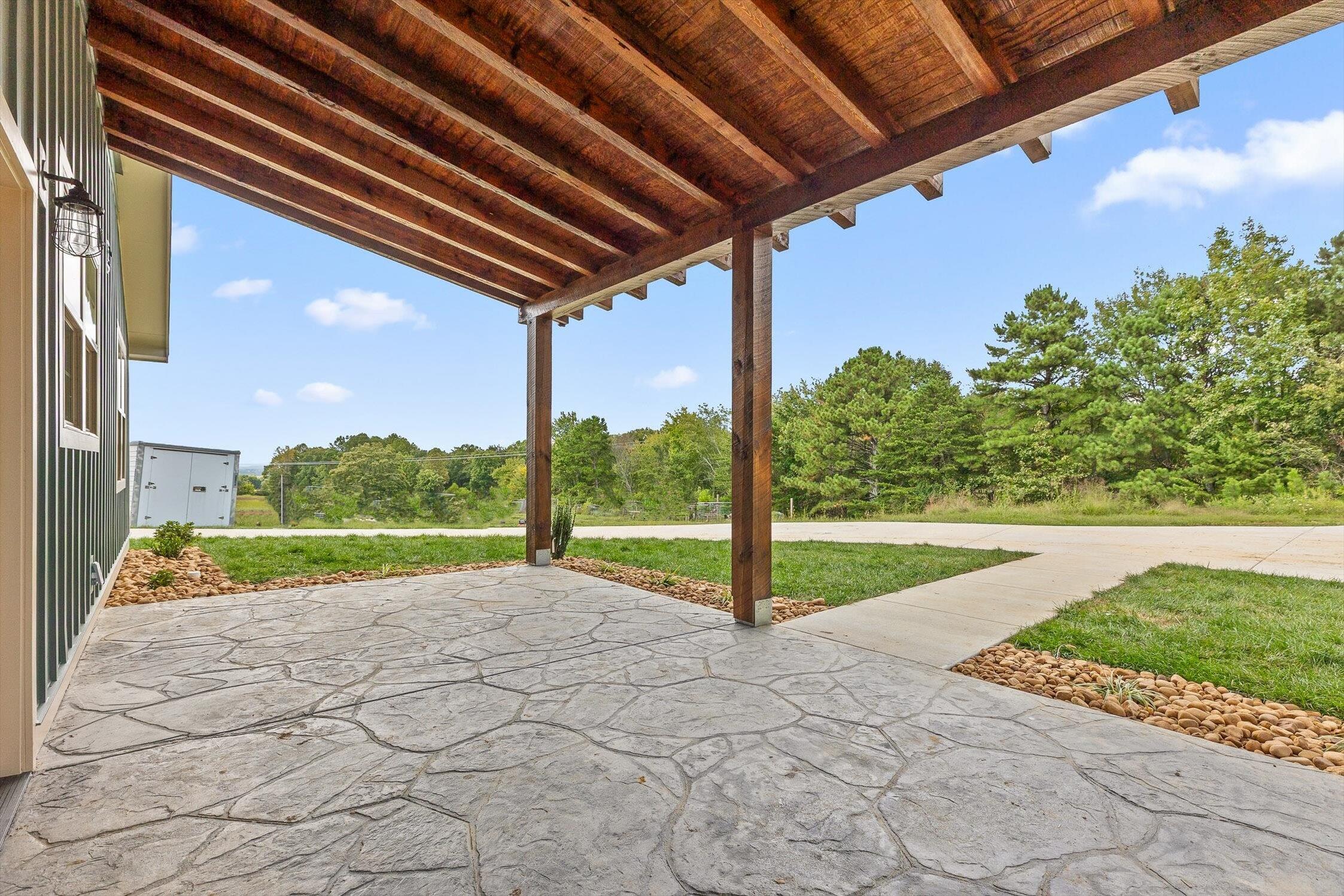 Higdon, Alabama, 35979, United States, 3 Bedrooms Bedrooms, ,2 BathroomsBathrooms,Residential,For Sale,1983057