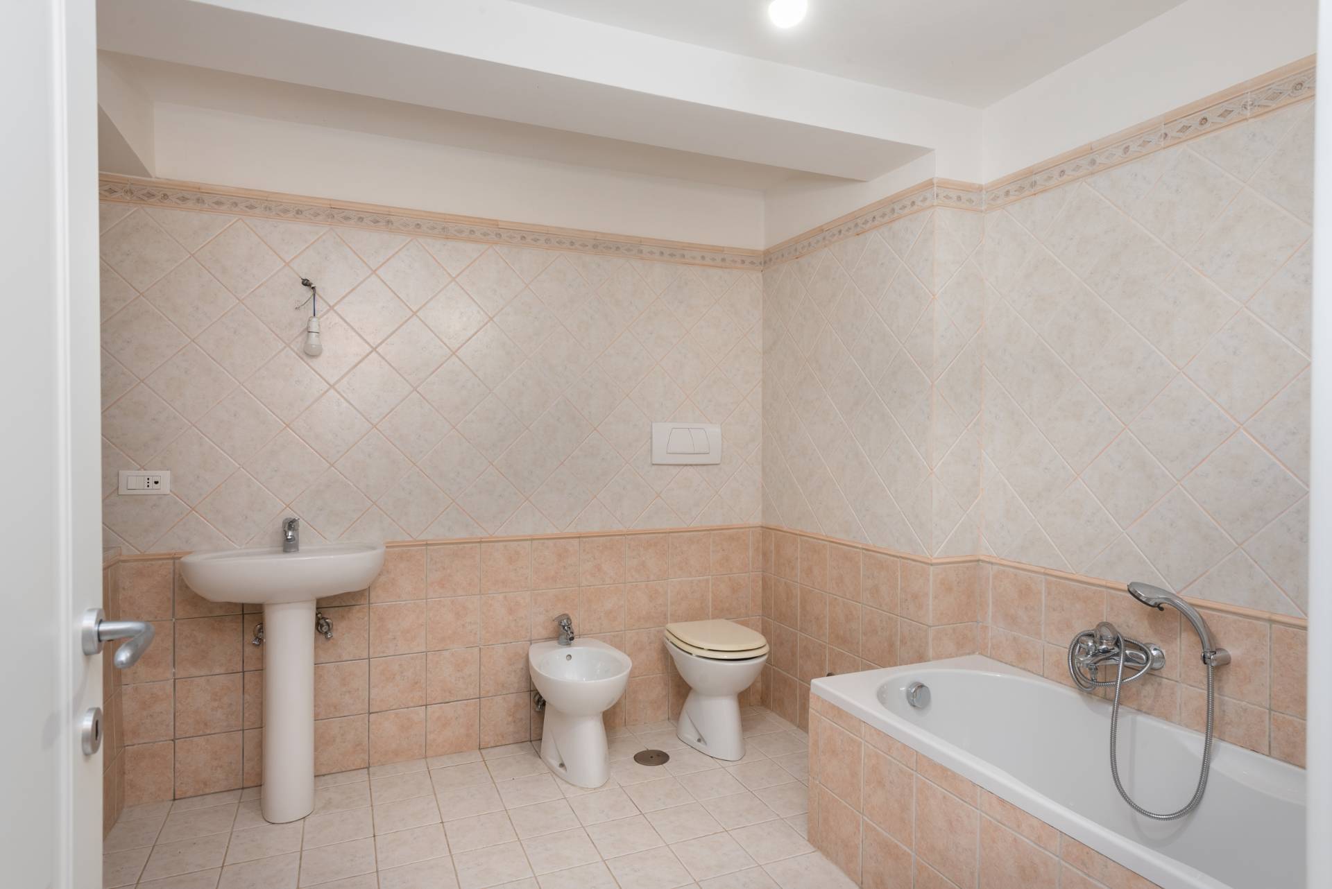 Formello, Roma, 00060, IT, 3 Bedrooms Bedrooms, ,4 BathroomsBathrooms,Residential,For Sale,1908515