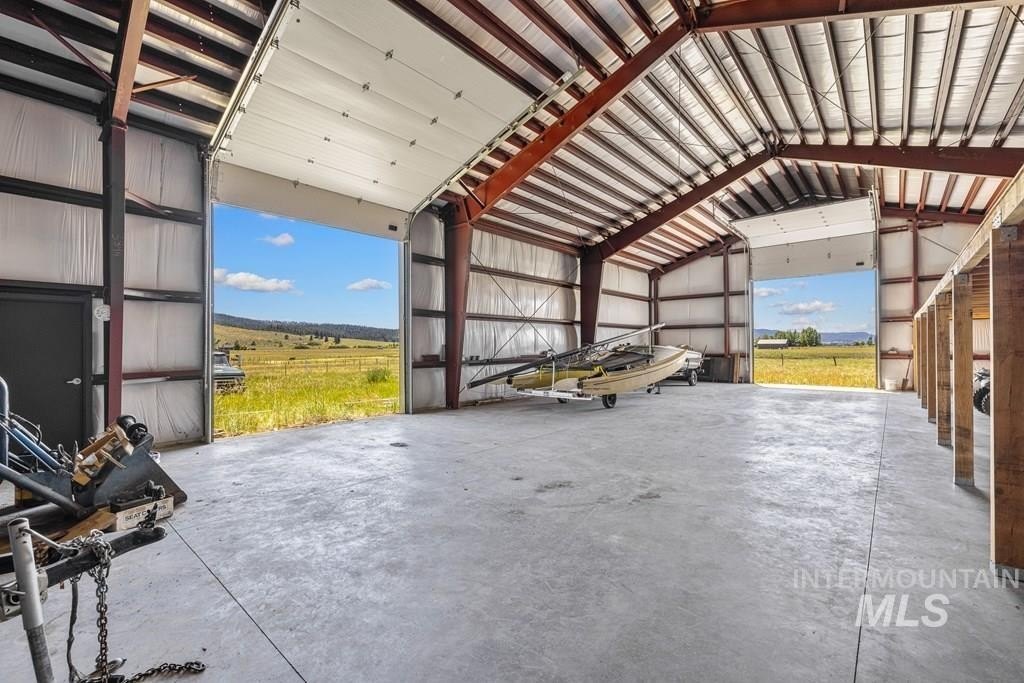 Donnelly, Idaho, 83615, United States, ,Residential,For Sale,1772260