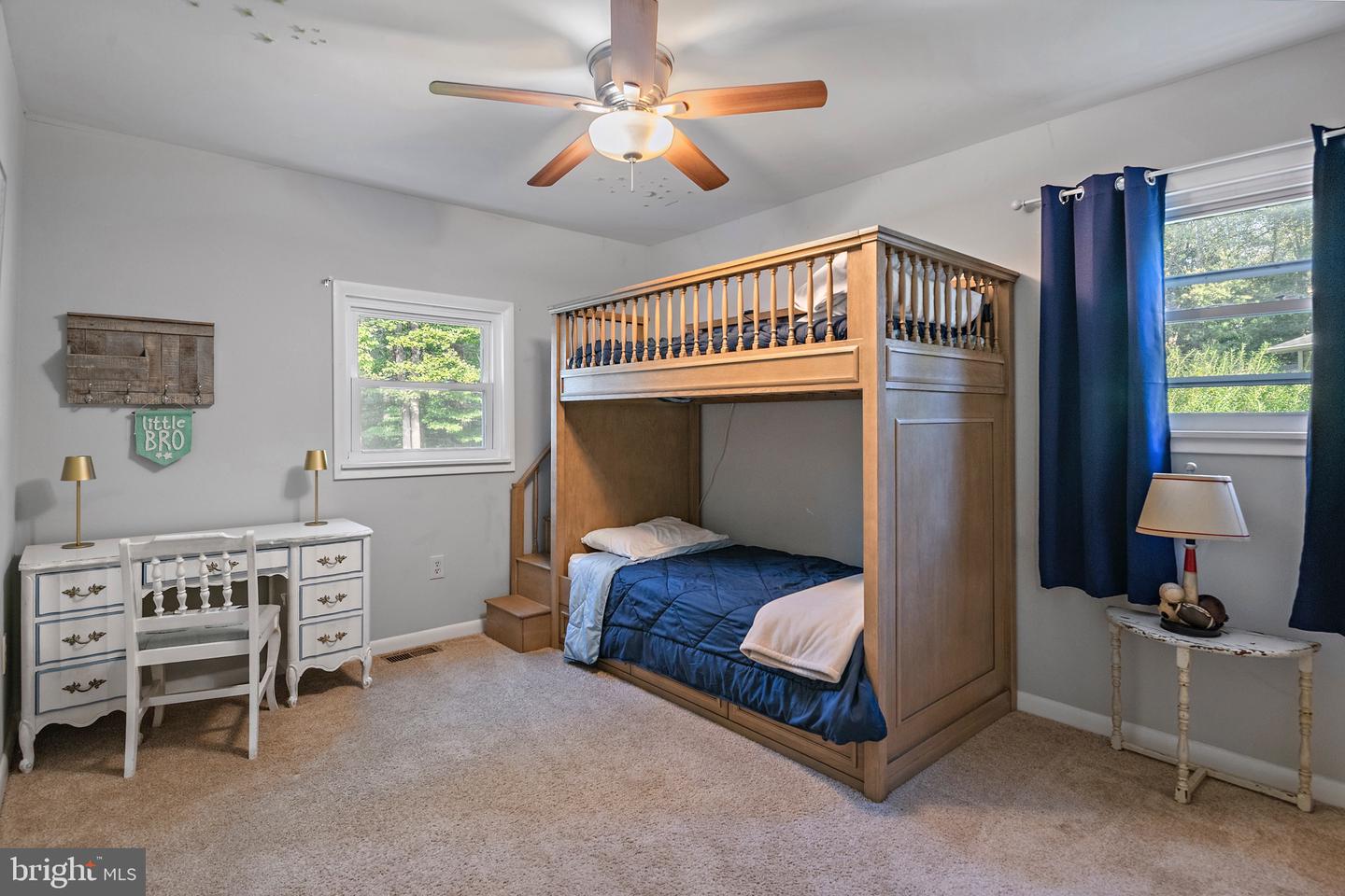 ANNAPOLIS, Maryland, 21401, United States, 4 Bedrooms Bedrooms, ,3 BathroomsBathrooms,Residential,For Sale,1988368