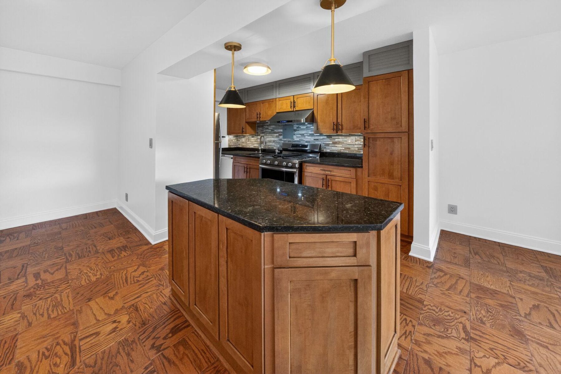  4201 Cathedral Avenue NW, Washington, DC, 20016 - 物件實景