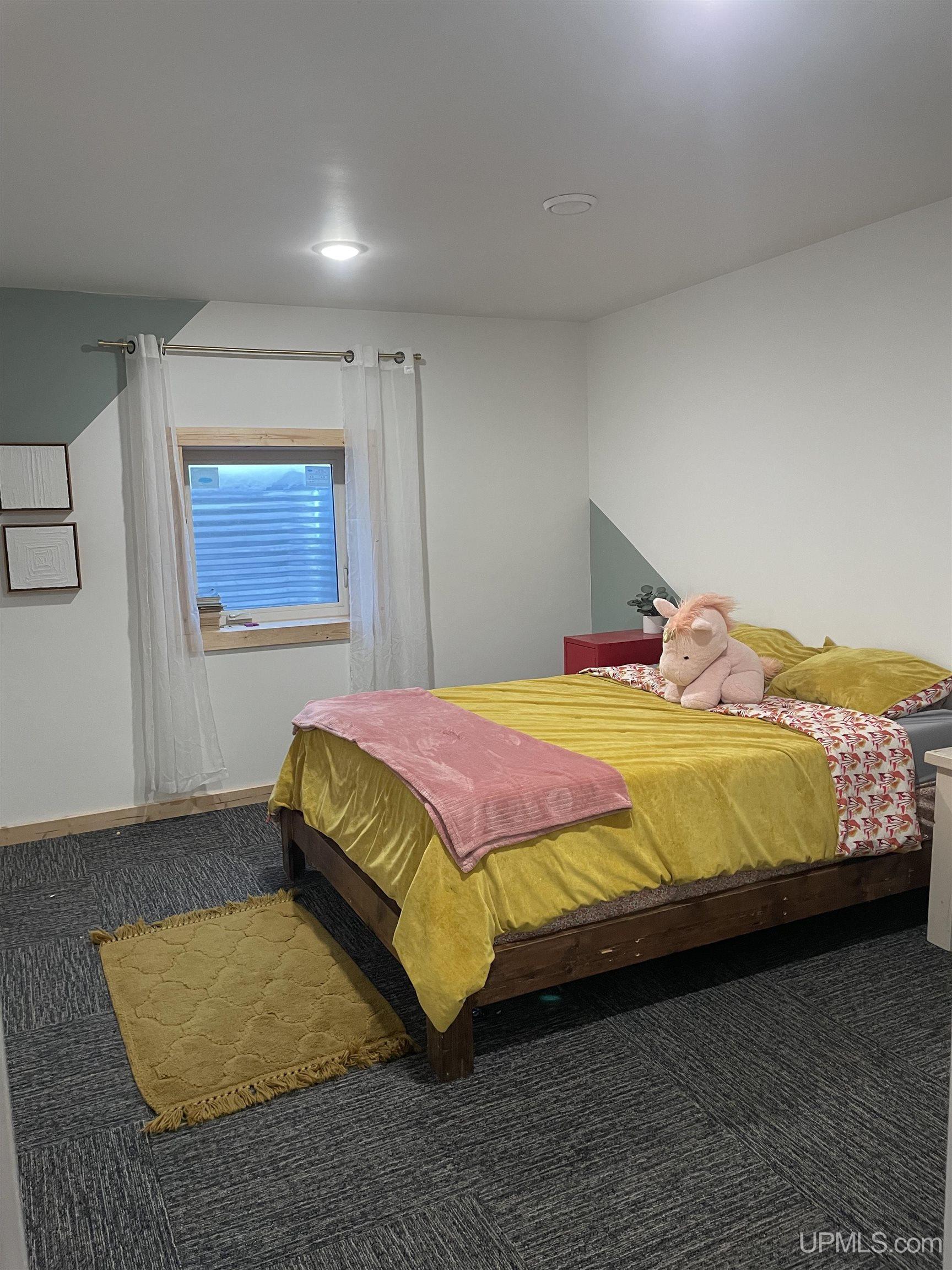 Hancock, Michigan, 49930, United States, 5 Bedrooms Bedrooms, ,3 BathroomsBathrooms,Residential,For Sale,1920535